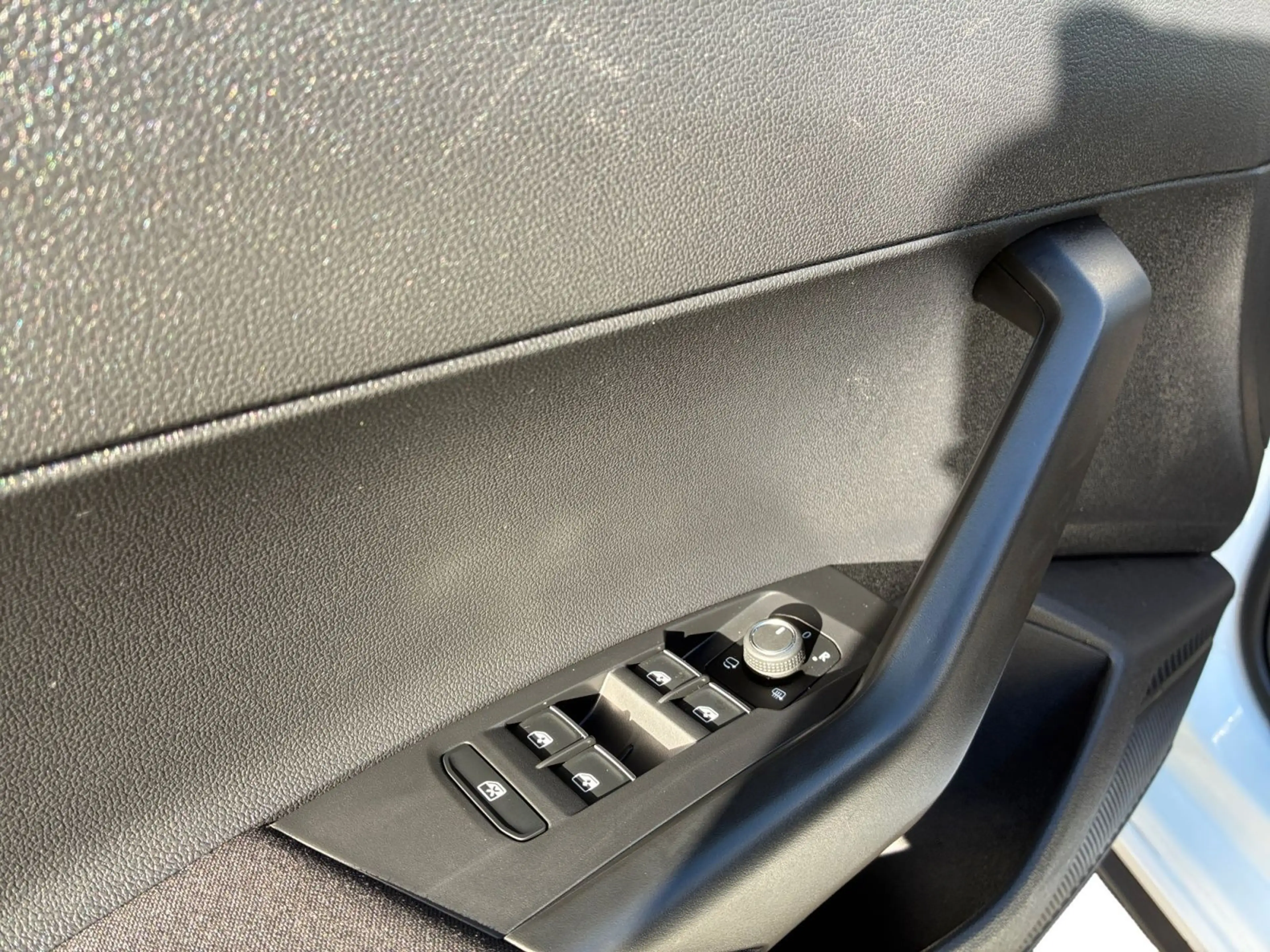 Volkswagen Polo GTI 2.0 TSI DSG MATRIX+NAVI+BEATS+ACC+PANO — photo 15