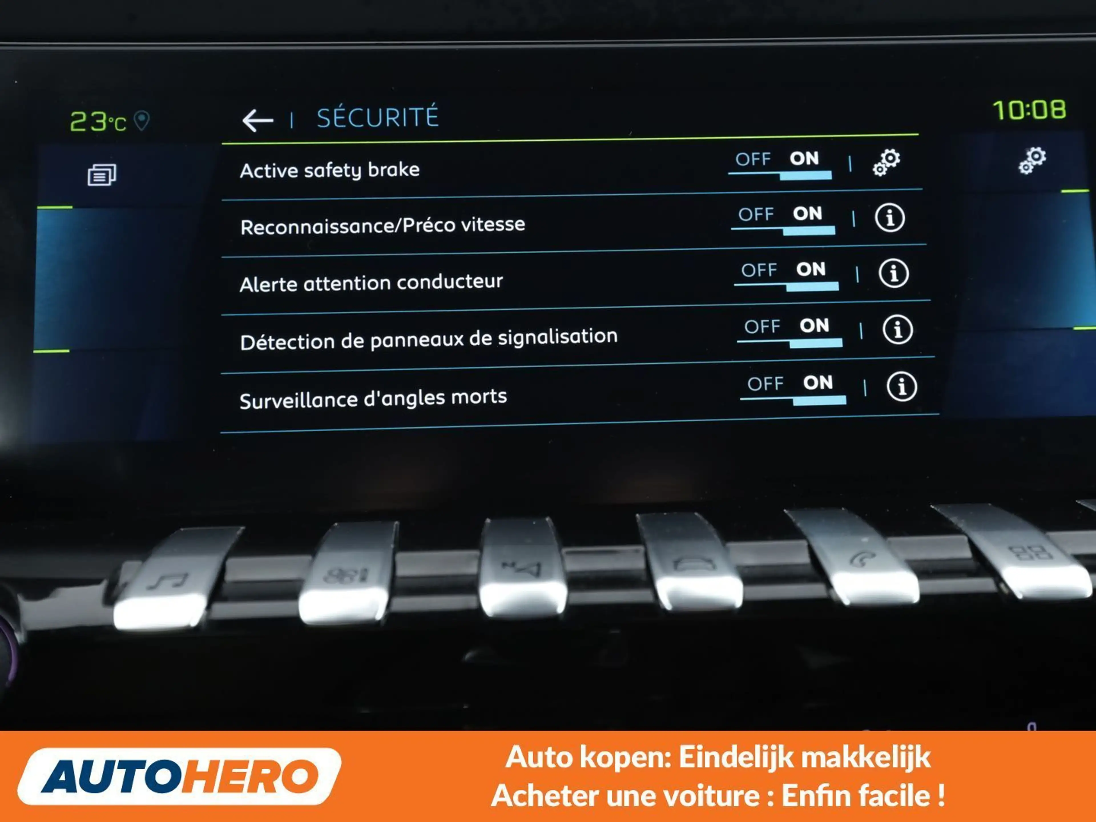 Peugeot 508 1.6 Hybrid 225 GT — photo 11