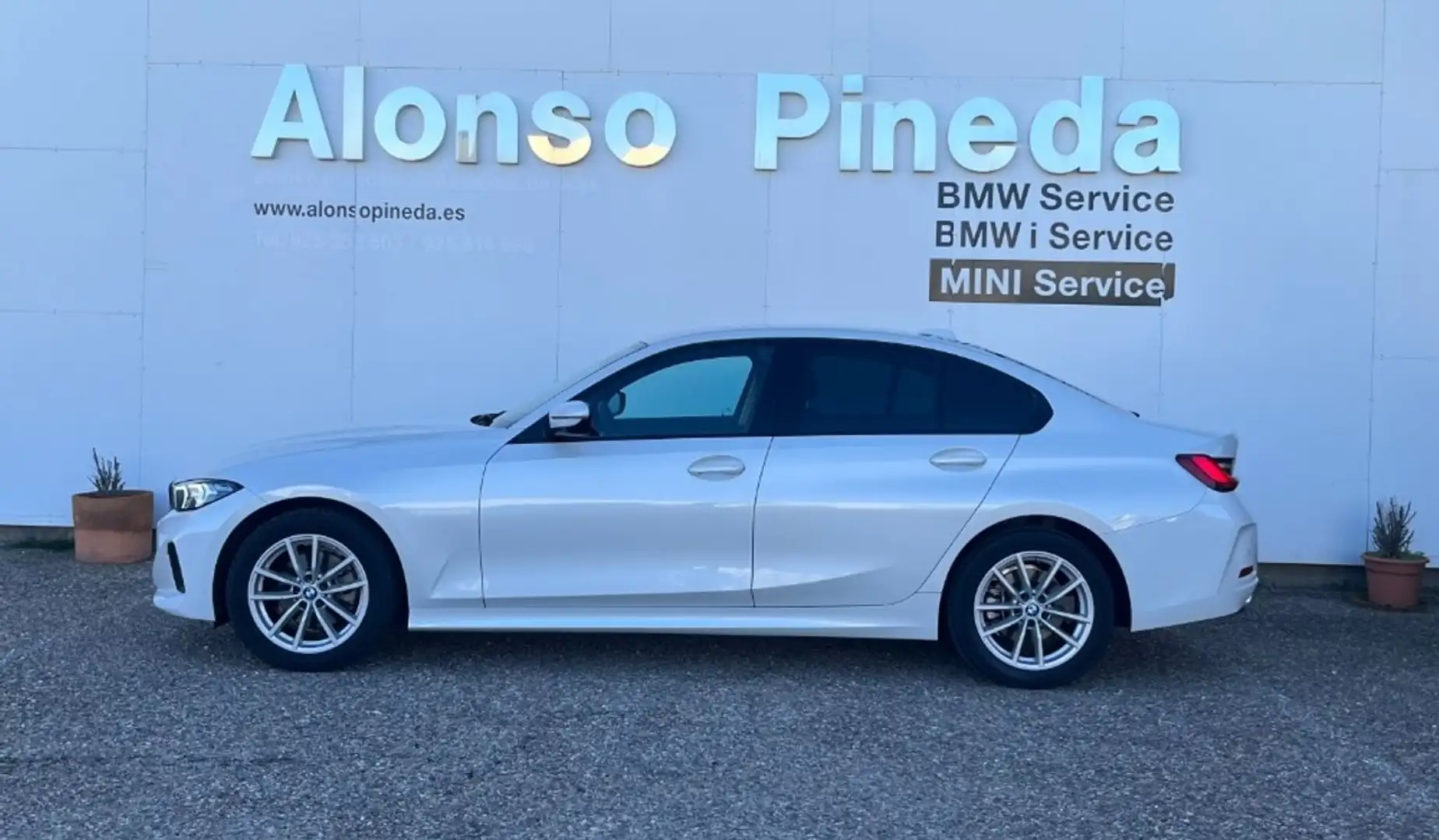 BMW 320 d Blanc - 2