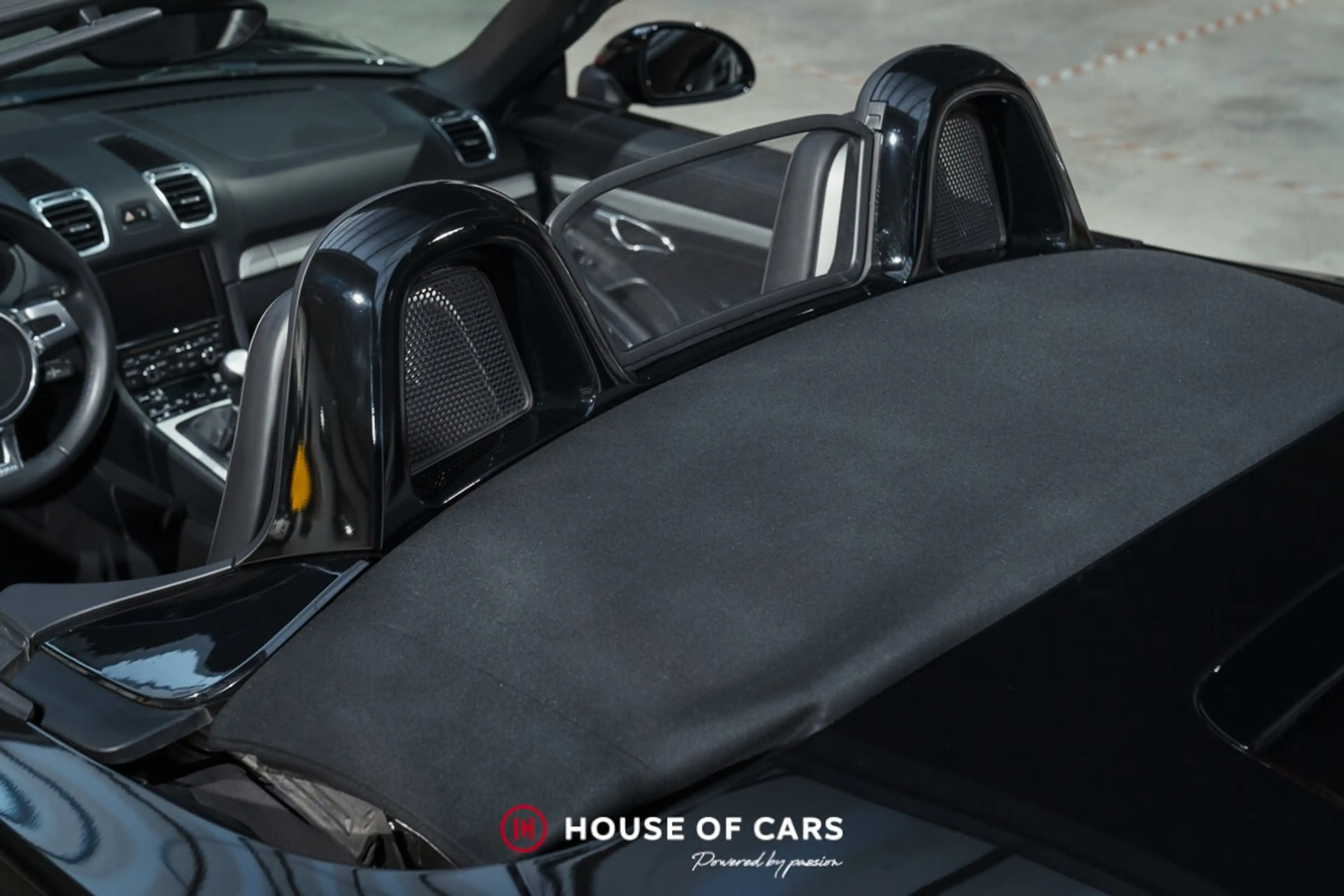 Porsche Boxster S 981 MANUAL - TRIPLE BLACK — photo 15