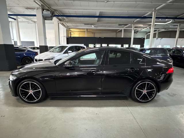 Jaguar XE 2.0 d 8GT LANDMARK R-SPORT BLACK EDITION VOLL