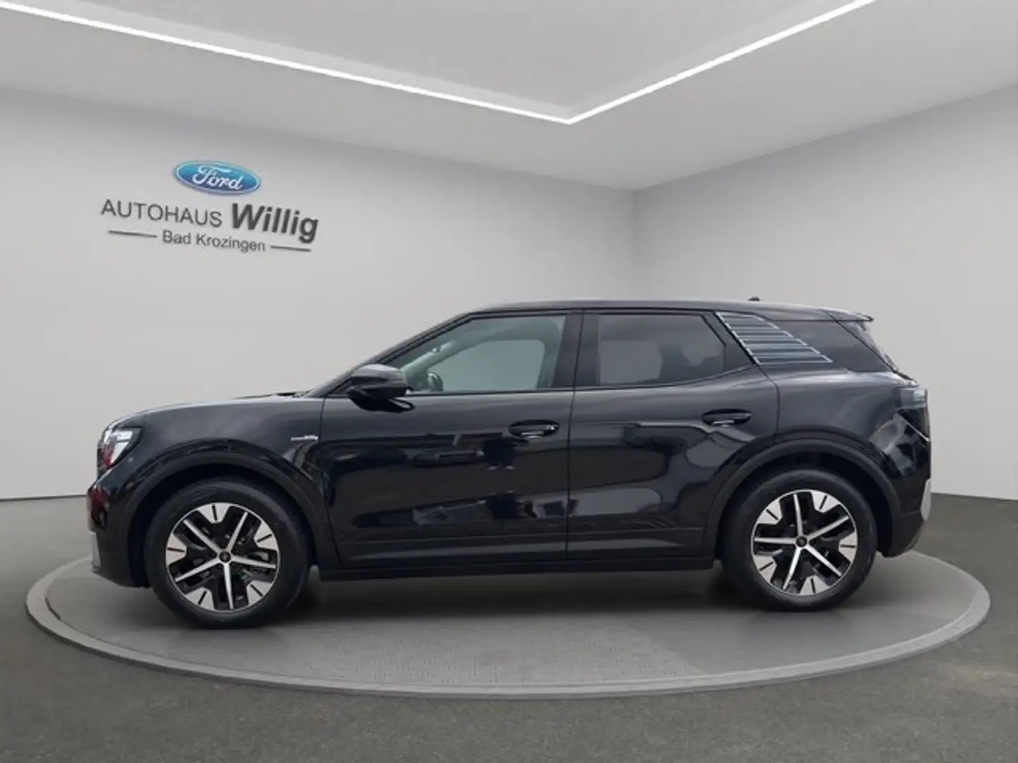 Ford Explorer RWD 77 kWh / Wärmepumpe / Fahrer-Assistenzpaket Noir - 2