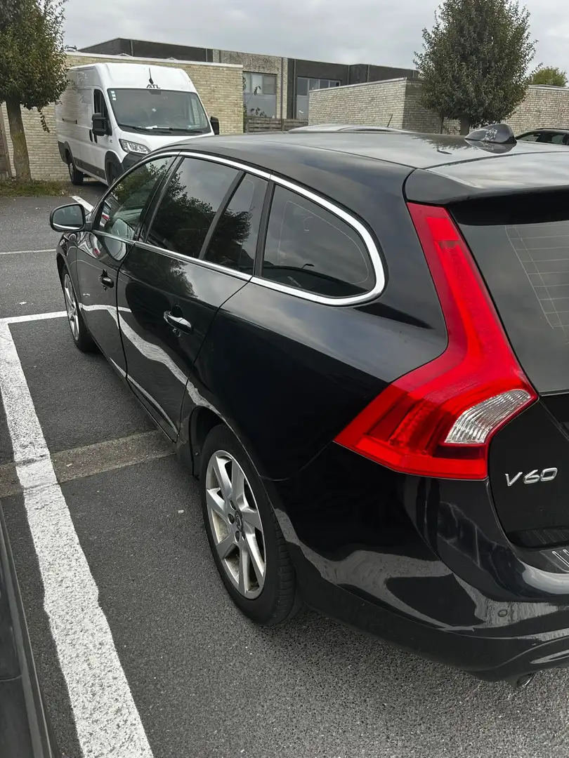 Volvo V60 D3 Geartronic - 1