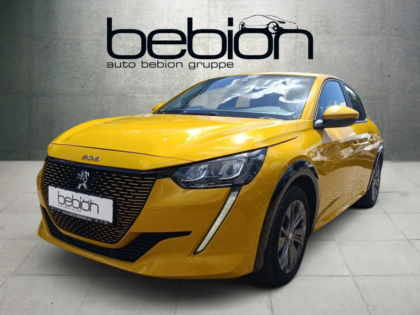 Peugeot 208 e- 136 (e-) e- Active Pack LED PDC LMF Gelb - 1