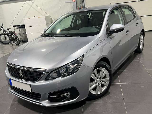 Imagine Peugeot 308 1.2 Limousine *Navi*SHZ*PDC*Temp.*Bluetooth*