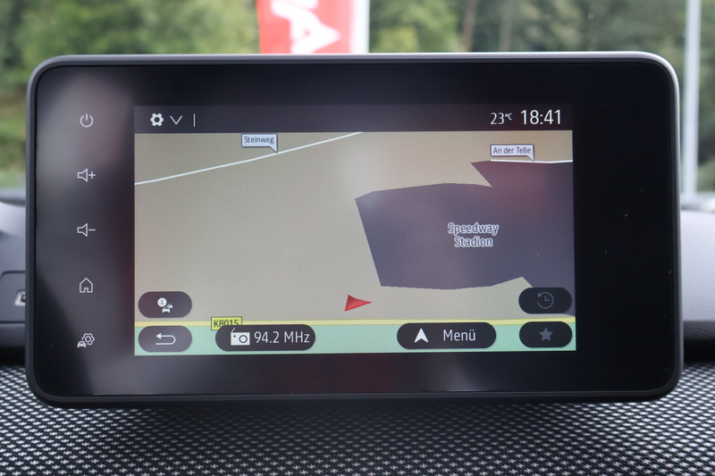 Dacia Sandero III 1.0 TCE Expression LED Navi Kamera — photo 13
