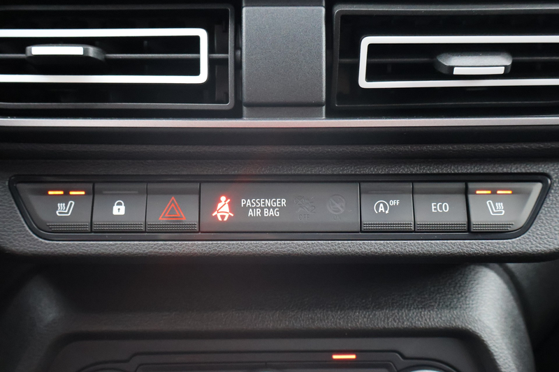 Dacia Sandero III 1.0 TCE Expression LED Navi Kamera — photo 16