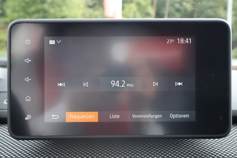 Dacia Sandero III 1.0 TCE Expression LED Navi Kamera — photo 10