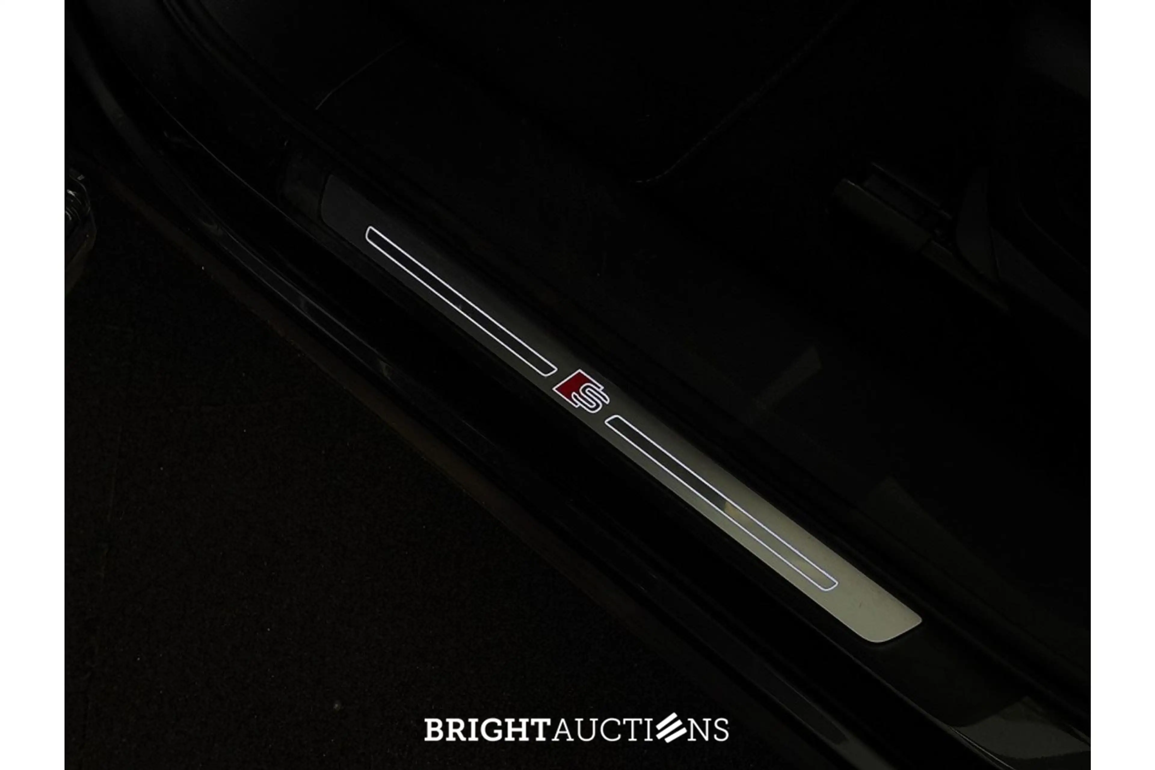 Audi e-tron 50 Quattro S edition 71 kWh — photo 15