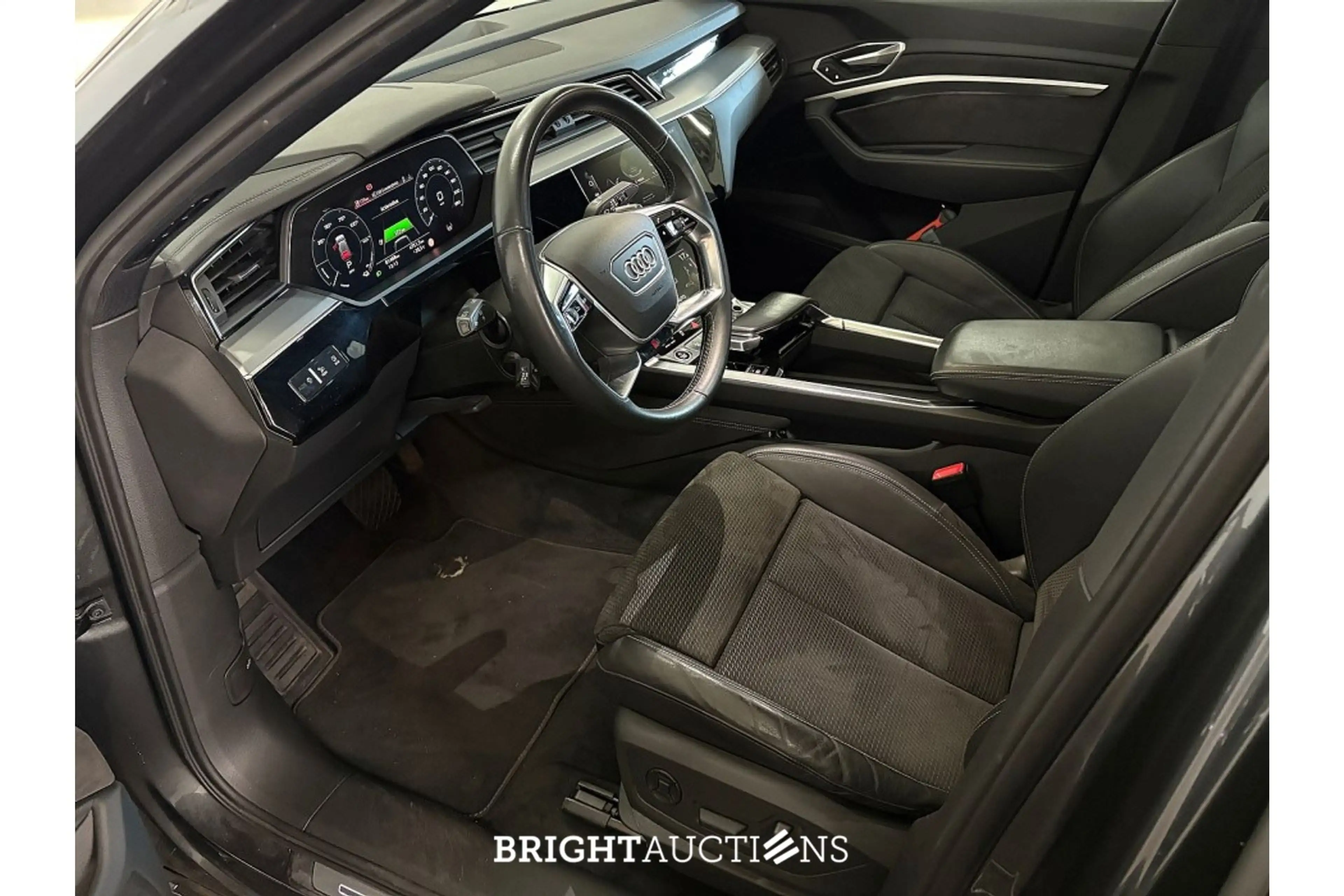 Audi e-tron 50 Quattro S edition 71 kWh — photo 11