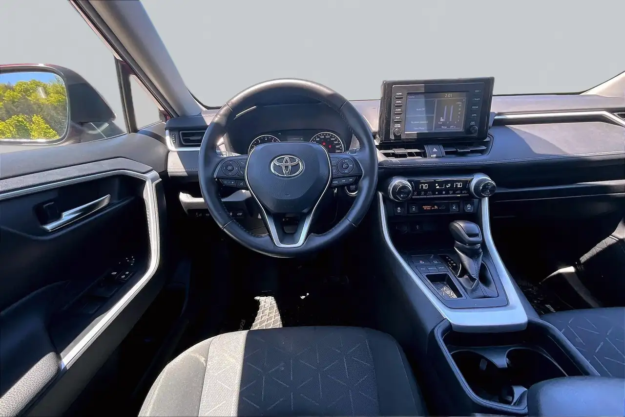 Toyota RAV 4 снимка Toyota RAV 4