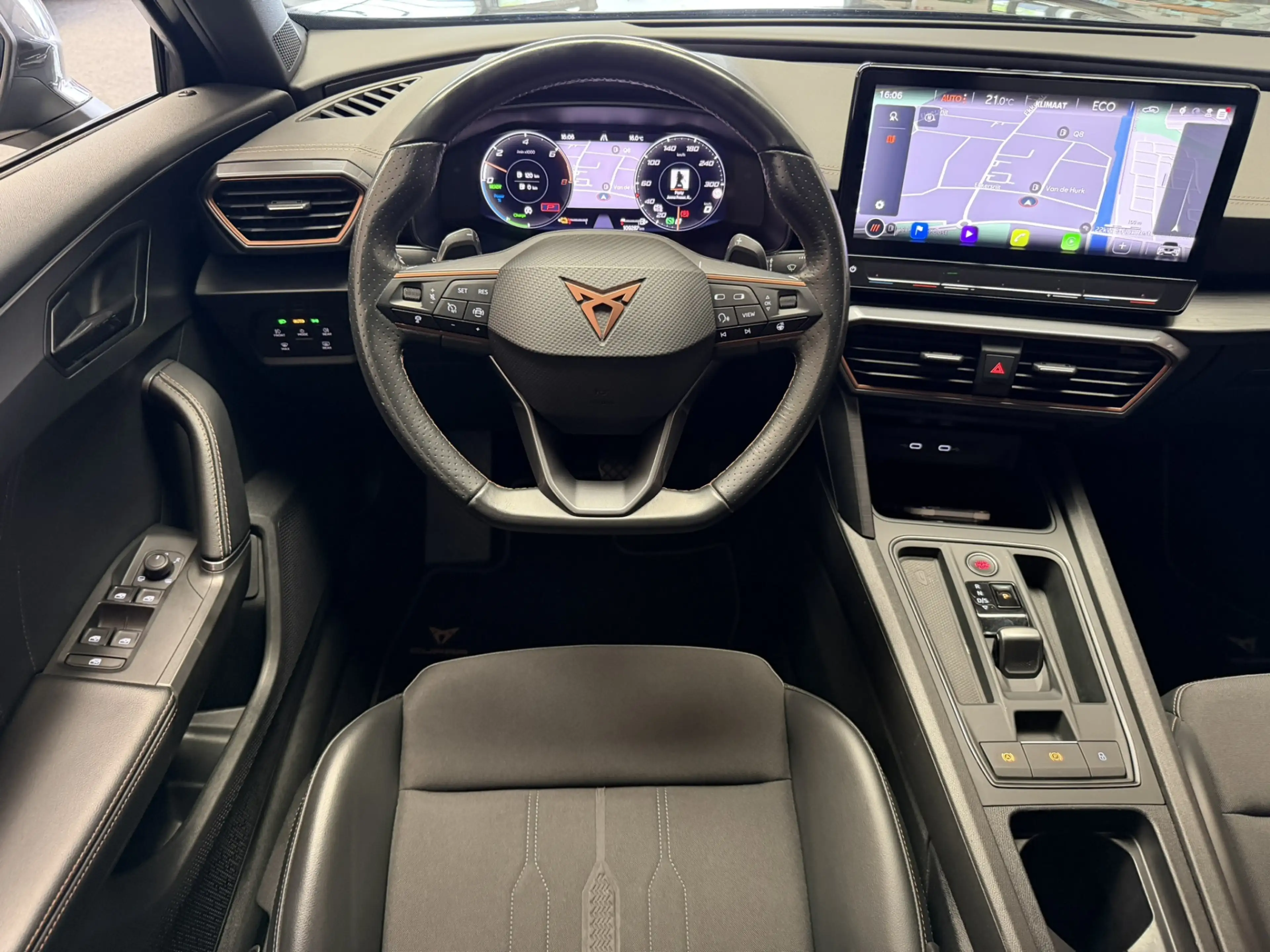 CUPRA Formentor 1.4 E-HYBRID BUSINESS NAVIGATIE ADAPTIVE CRUISE CO — photo 12