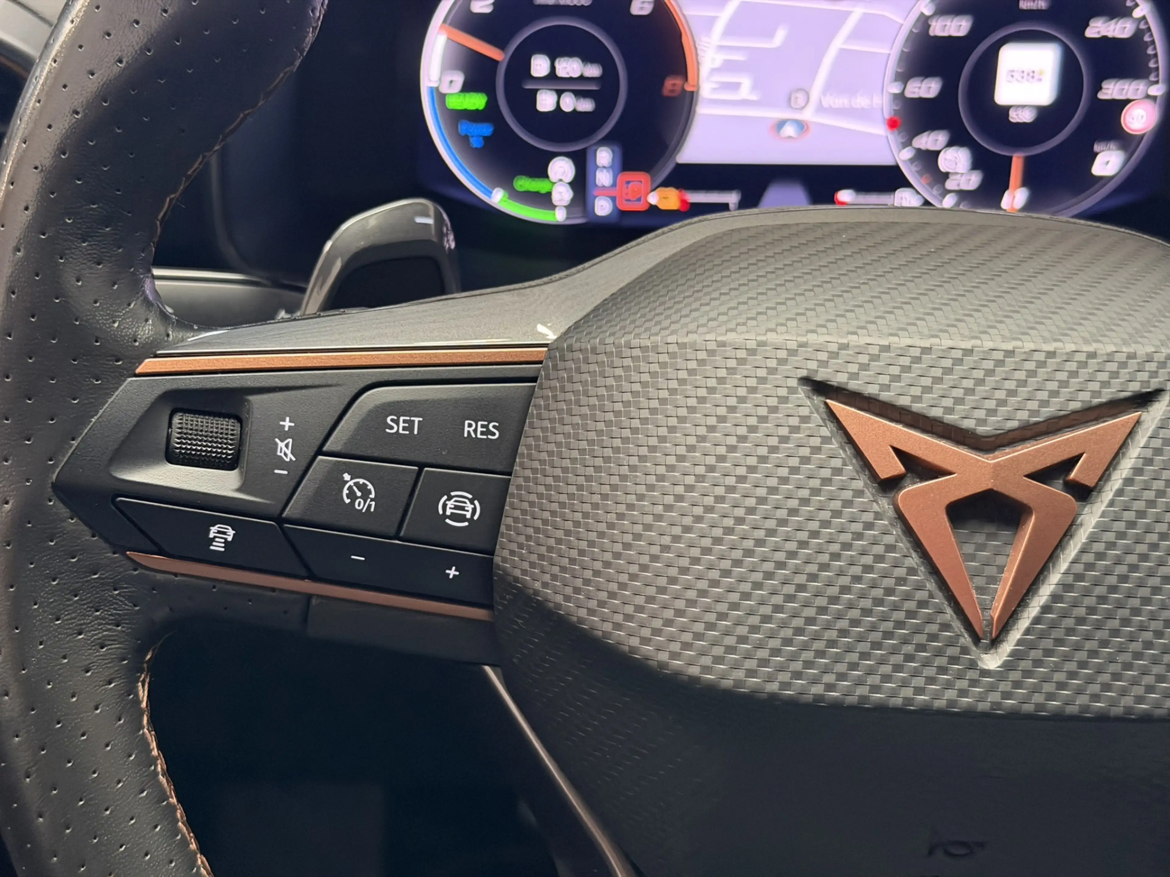 CUPRA Formentor 1.4 E-HYBRID BUSINESS NAVIGATIE ADAPTIVE CRUISE CO — photo 21