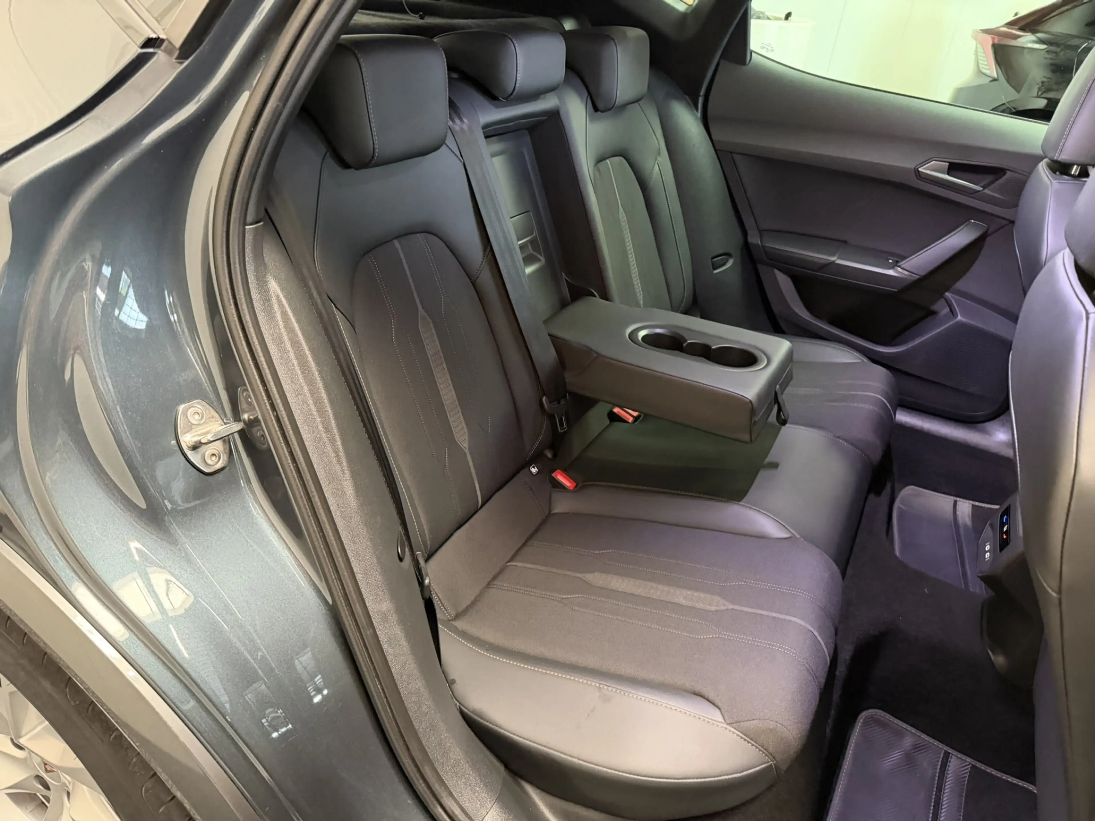 CUPRA Formentor 1.4 E-HYBRID BUSINESS NAVIGATIE ADAPTIVE CRUISE CO — photo 18