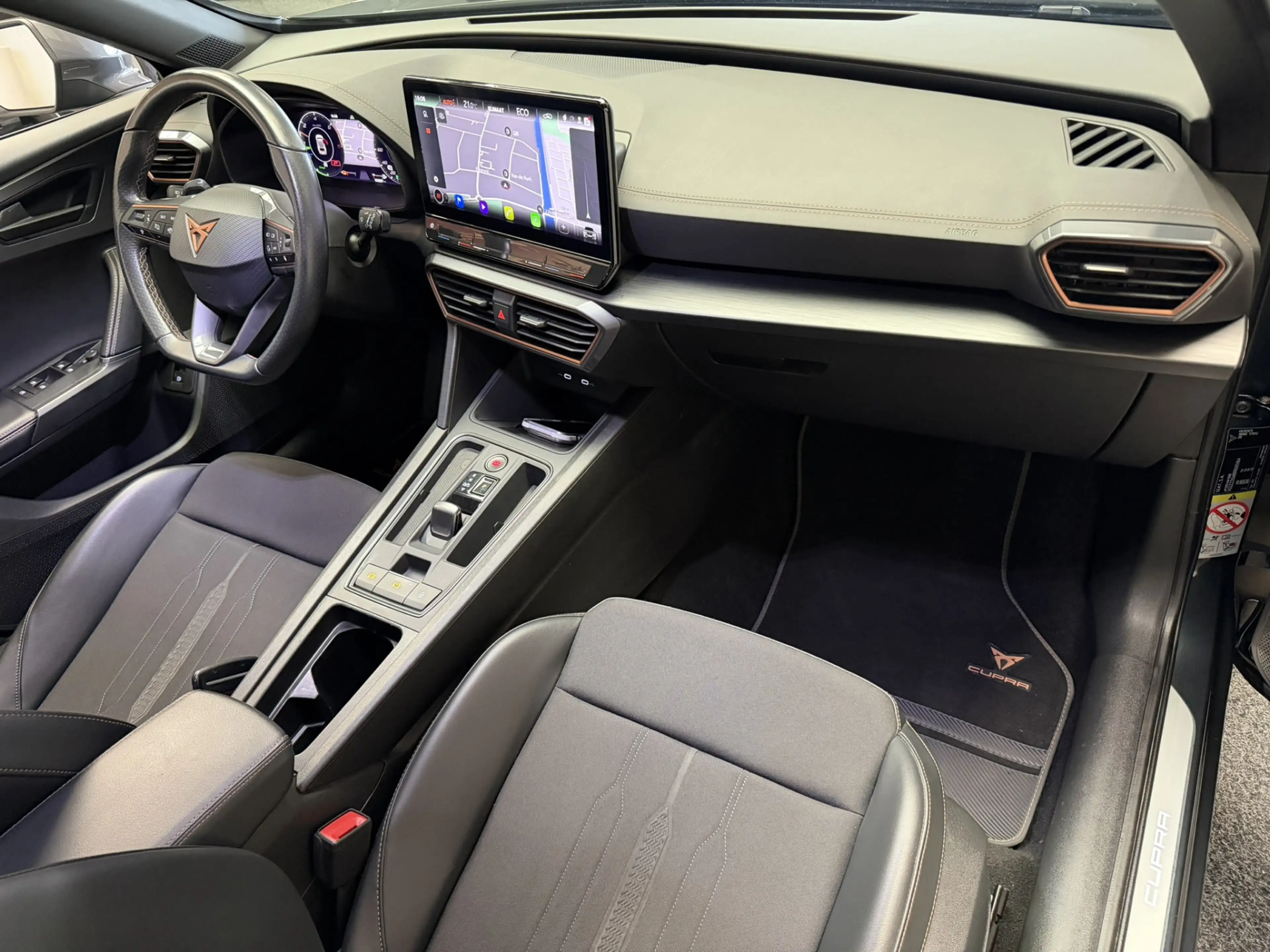 CUPRA Formentor 1.4 E-HYBRID BUSINESS NAVIGATIE ADAPTIVE CRUISE CO — photo 14