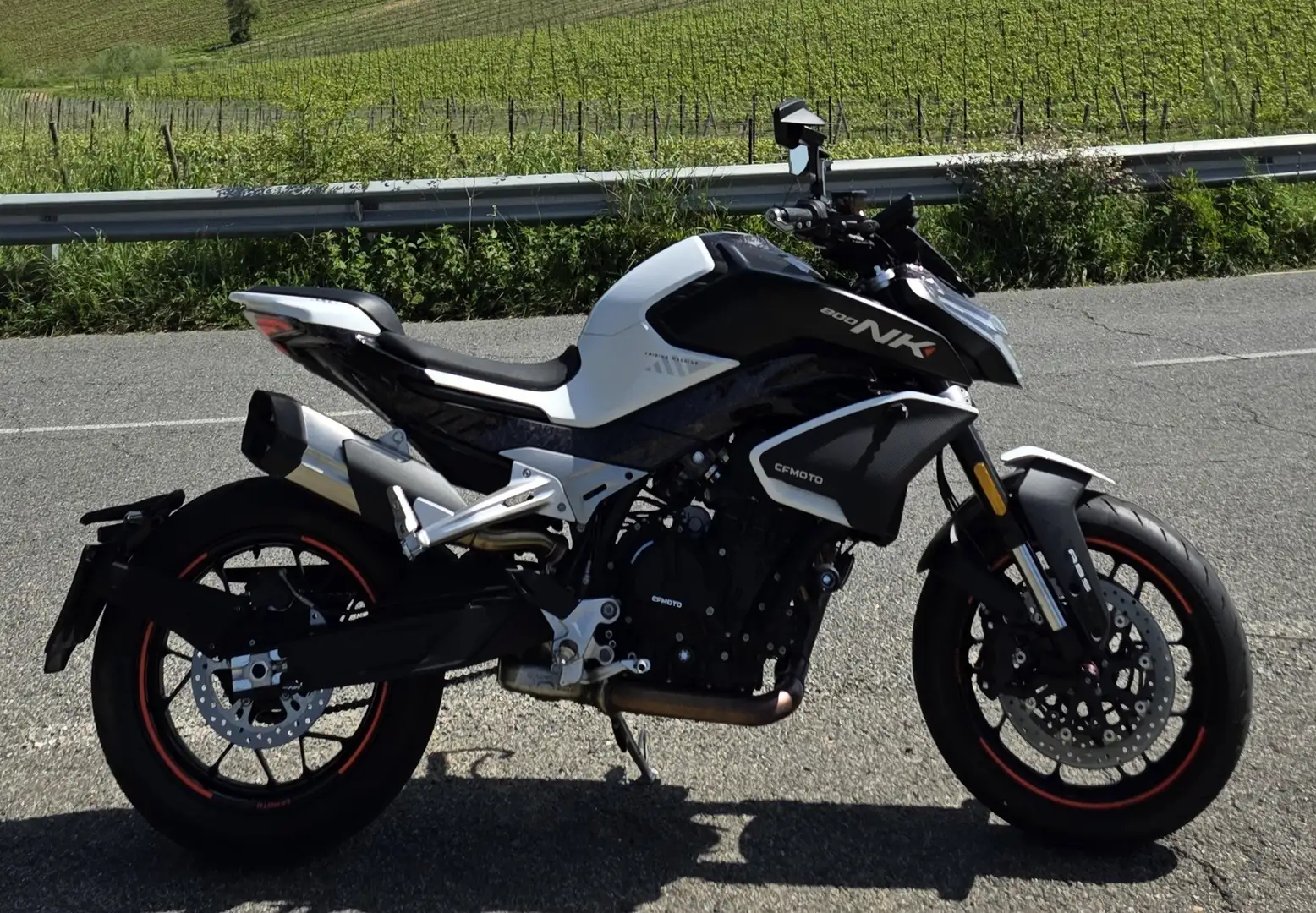 CFMOTO 800 NK Advanced Alb - 2