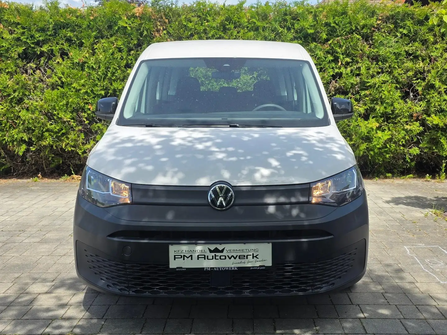 Volkswagen Caddy 2.0 TDI 7-Sitzer Erstbesitz DAB 2-Schiebetüren Weiß - 2