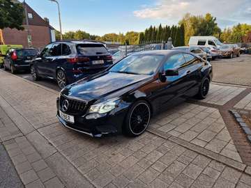 Coupe*LED*NAVI*SHZ**AHK*SPORT*19 ZOLL**
