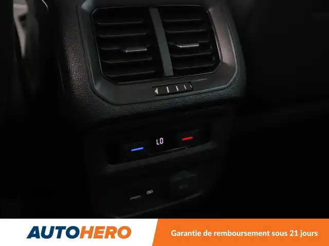 Volkswagen Tiguan view 15