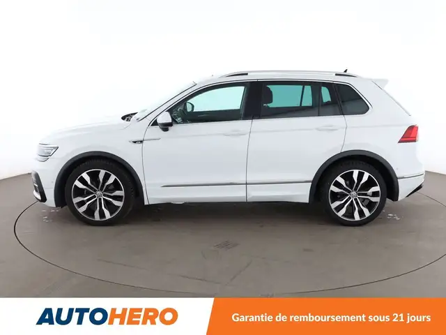 Volkswagen Tiguan view 3