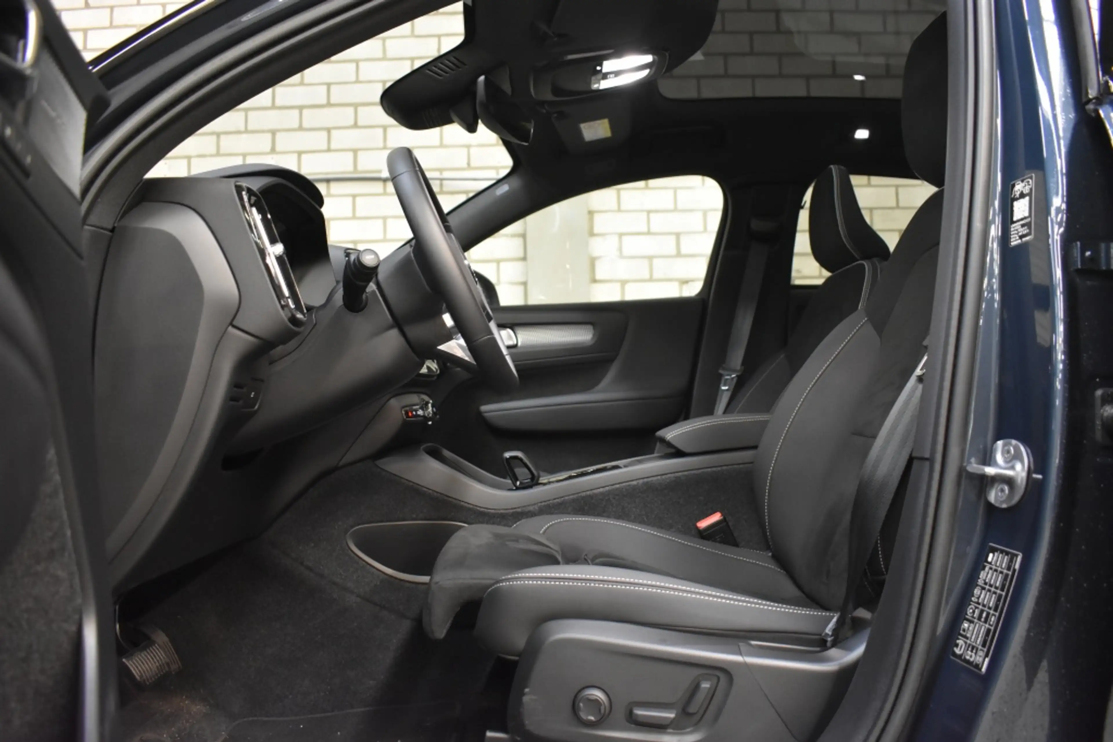 Volvo EC40 Twin Performance Ultra Black Edition 82 kWh/442PK — photo 15