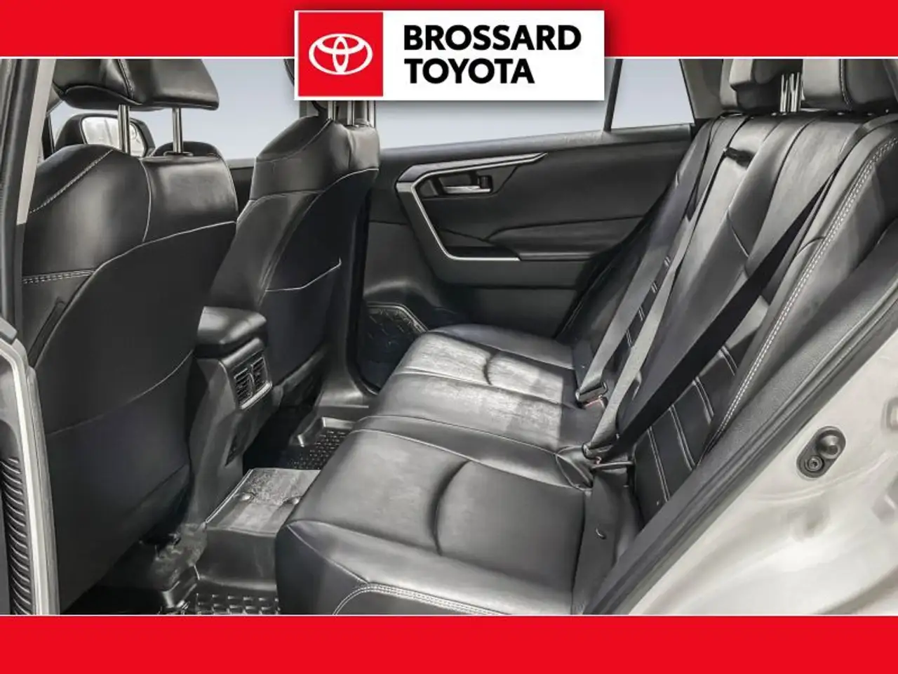 Toyota RAV 4 photo Toyota RAV 4