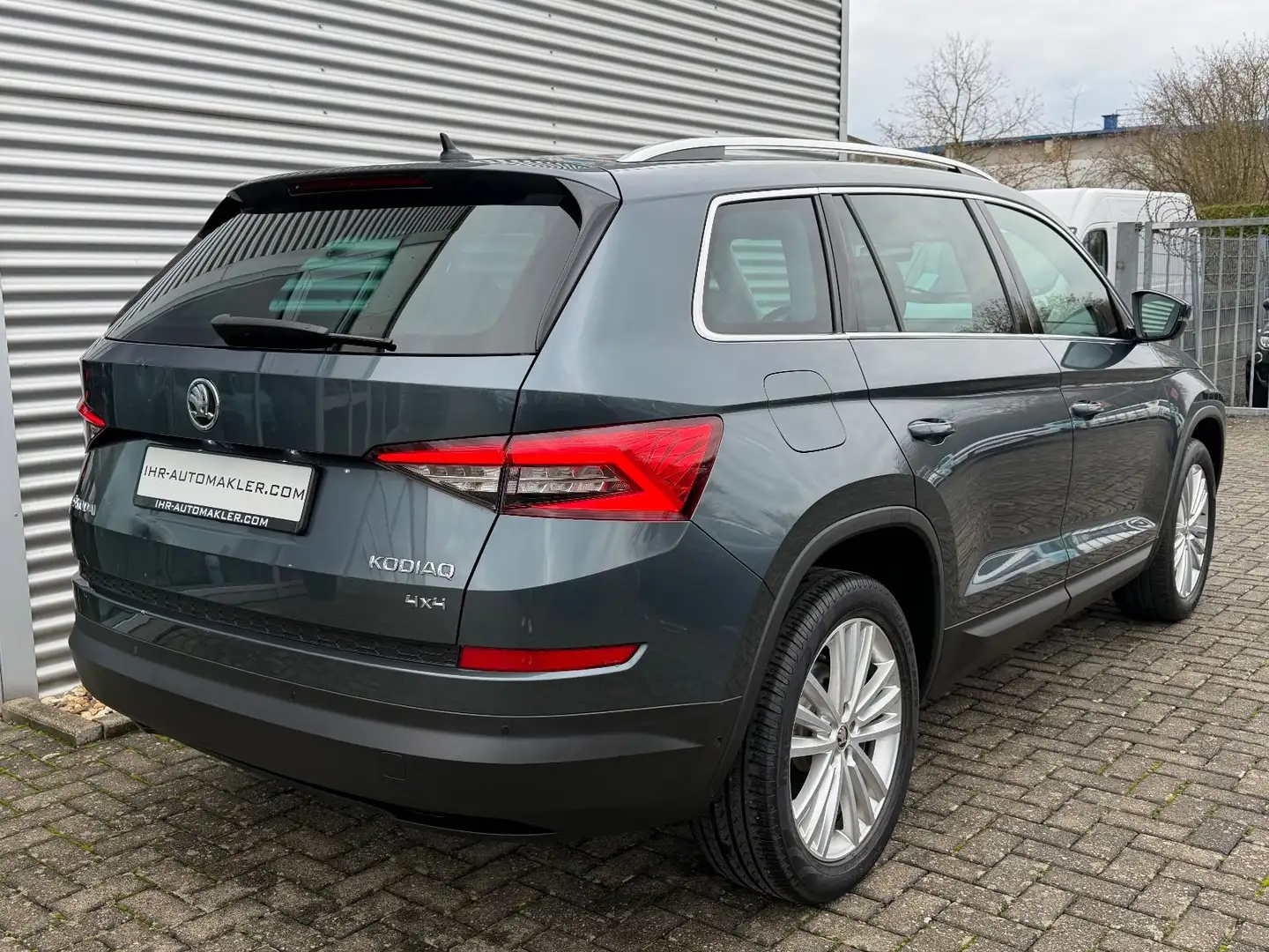 Skoda Kodiaq Style 4x4 Leder AHK Canton Memory Szary - 2