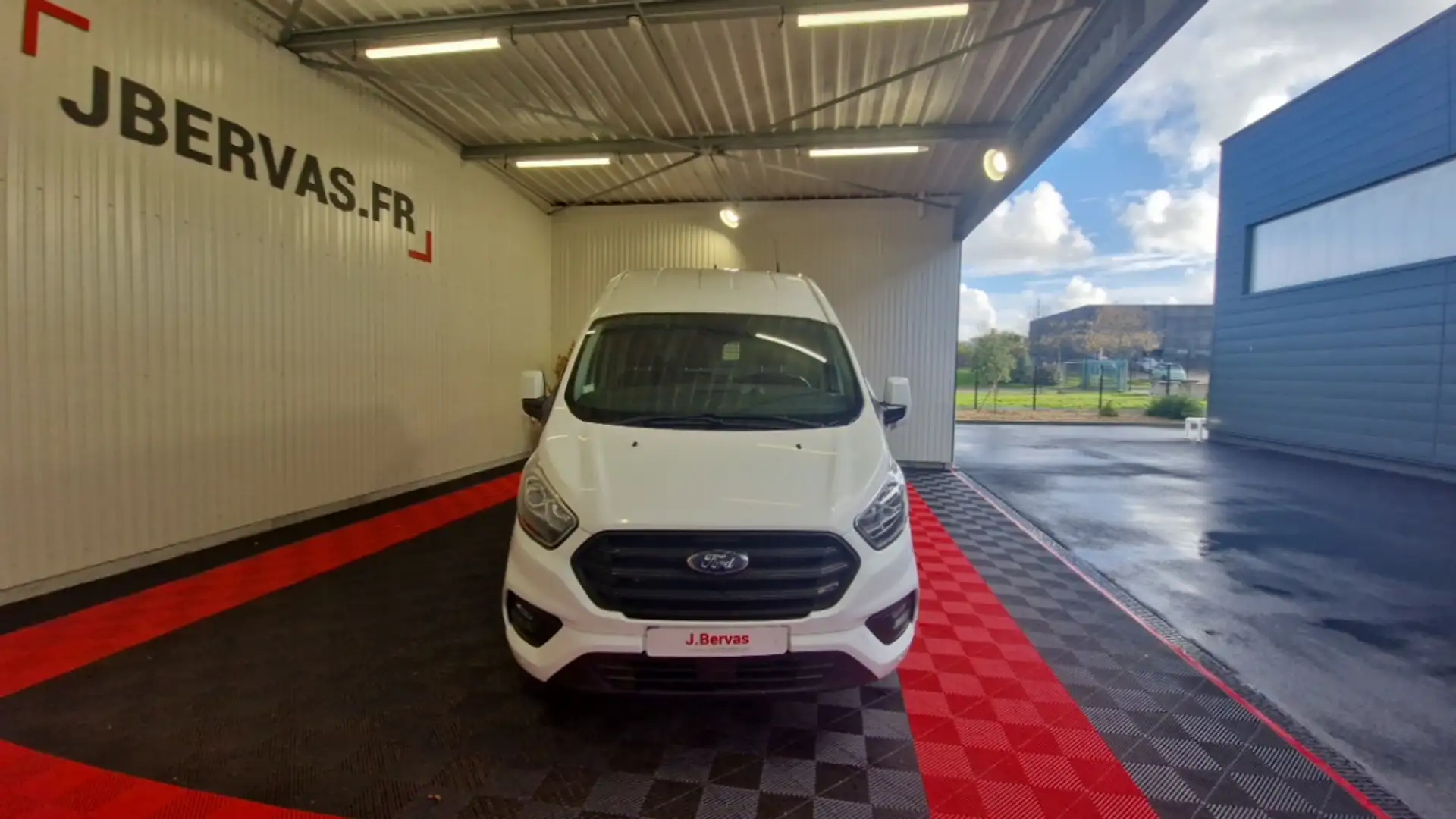 Ford Transit Custom 340 L1H2 2.0 ECOBLUE 130 TREND BUSINESS - 2