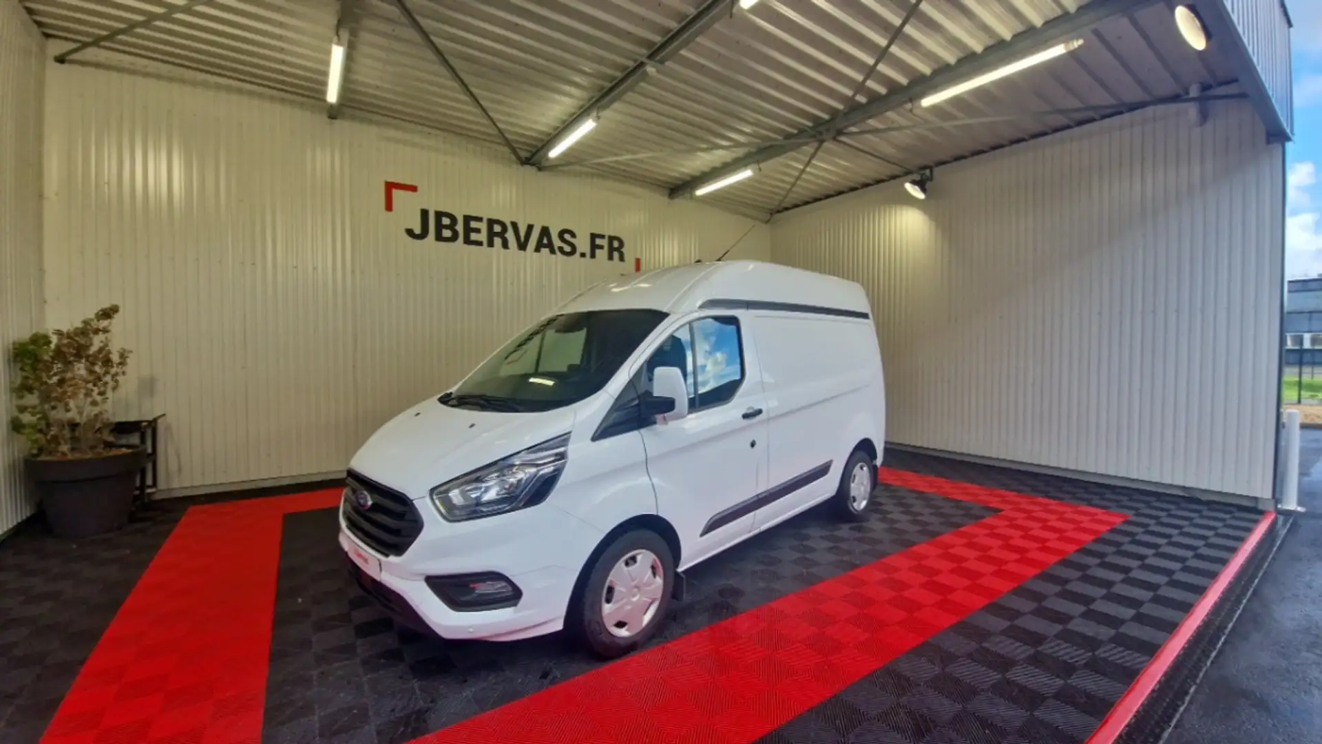 Ford Transit Custom 340 L1H2 2.0 ECOBLUE 130 TREND BUSINESS - 1