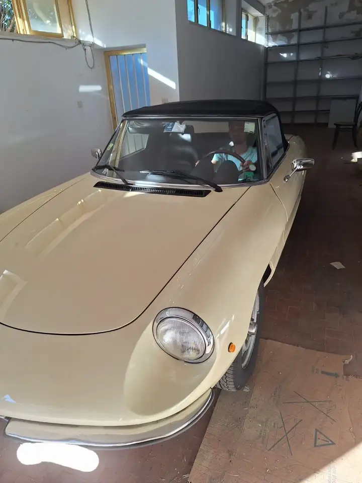 Alfa Romeo Spider 2.0 Veloce 131cv, foto 2