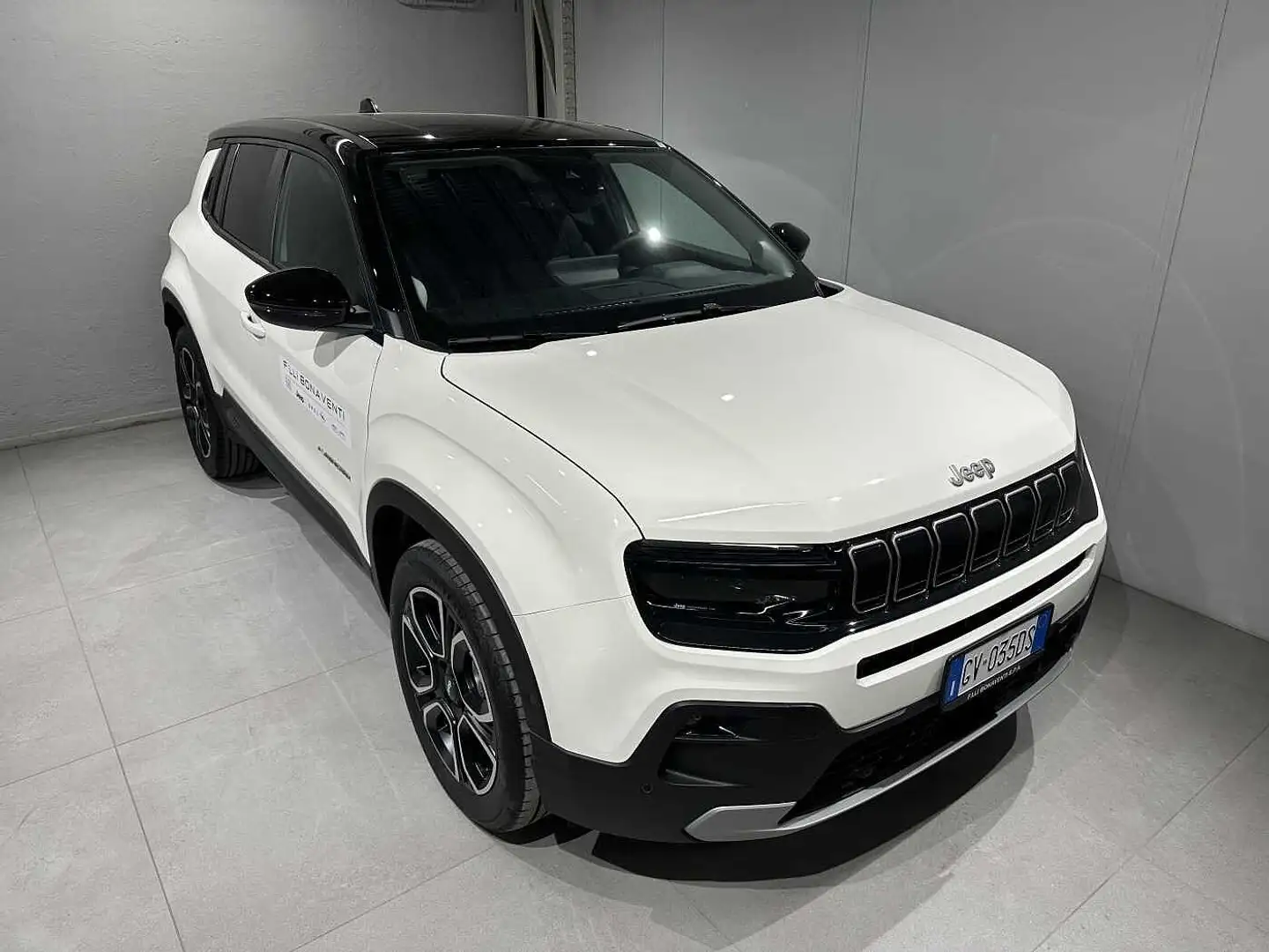 Jeep Avenger 1.2 Turbo Summit Blanc - 1