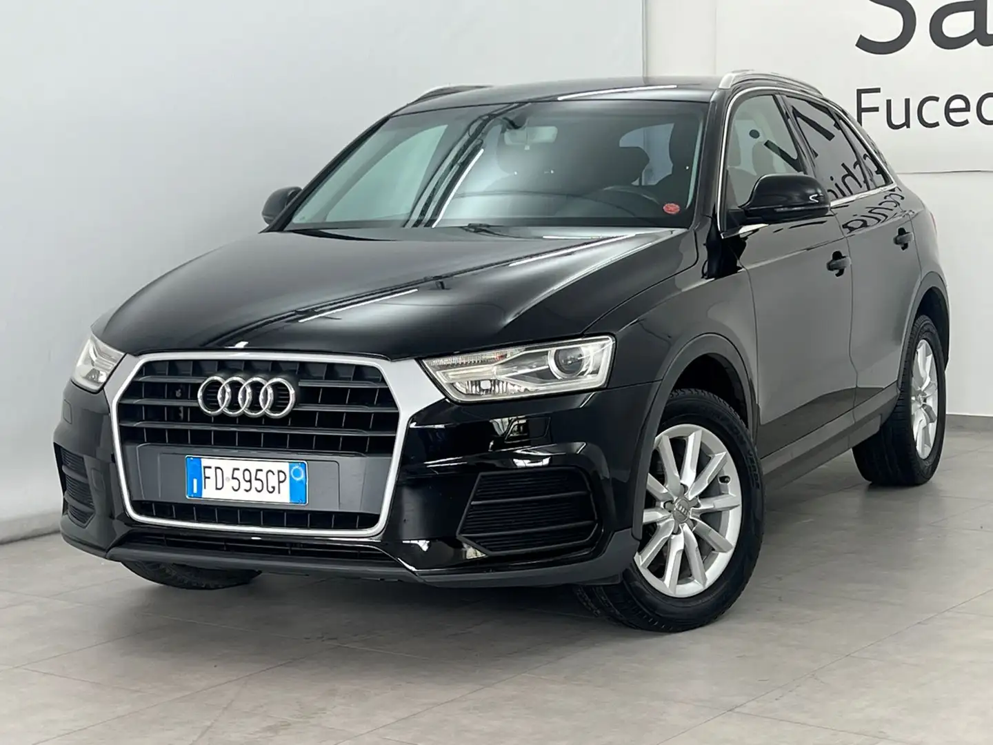 Audi Q3 Q3 2.0 tdi Business 150cv Nero - 2