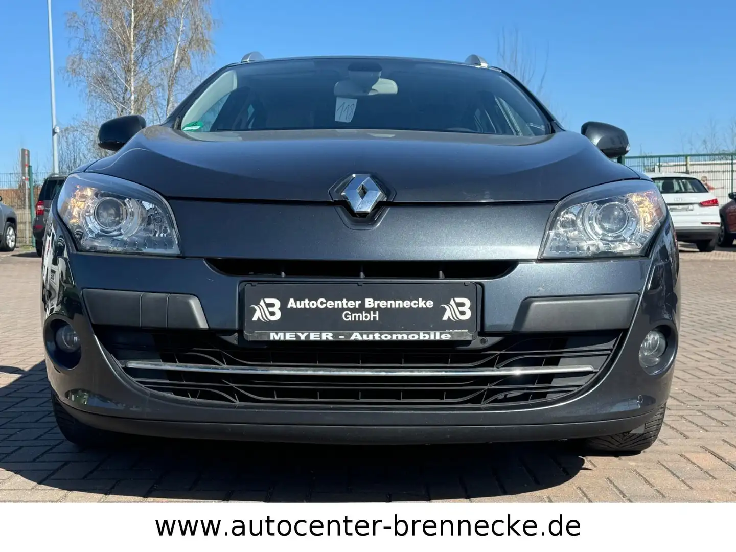 Renault Megane III Grandtour Luxe*Automatik* Grau - 2