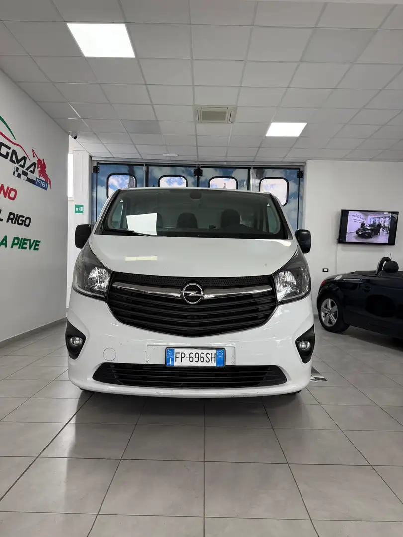 Opel Vivaro Bianco - 2