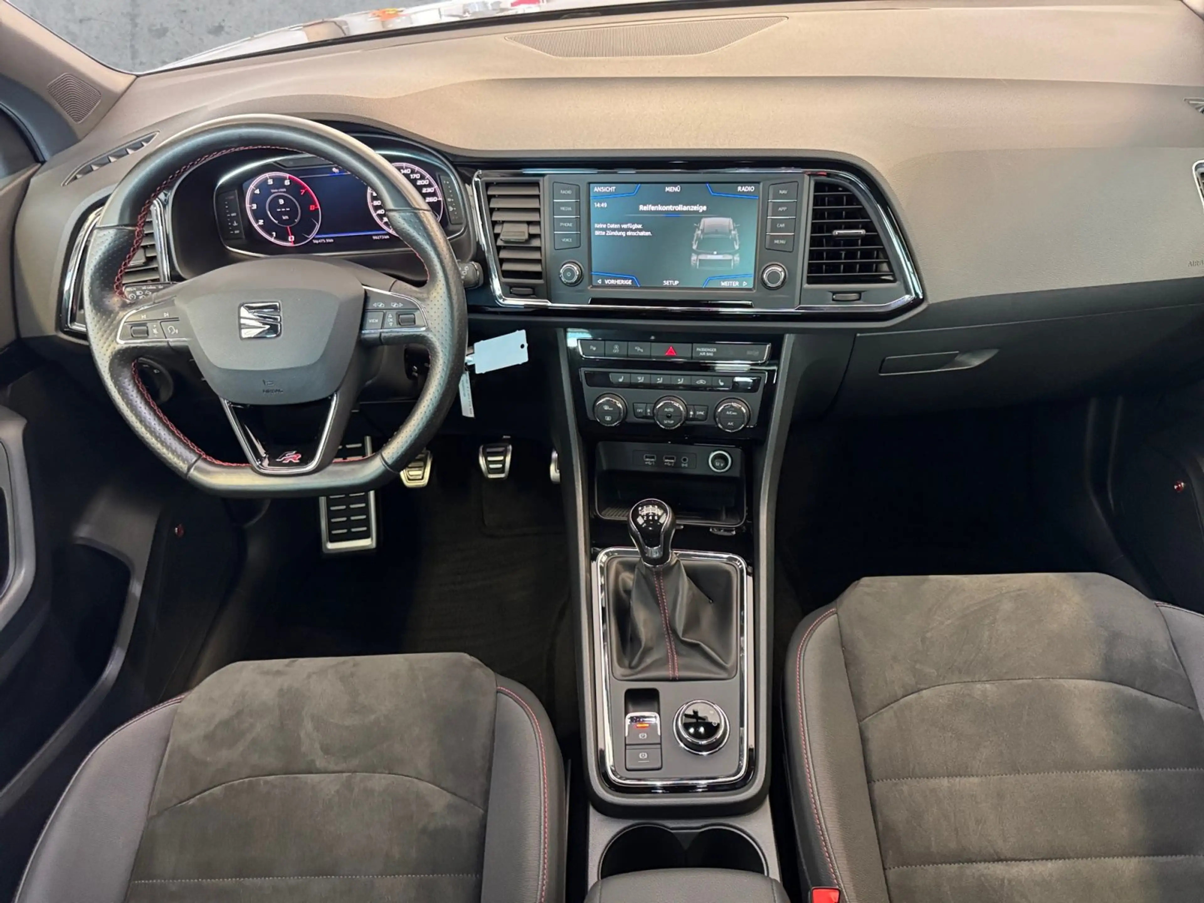 SEAT Ateca FR 1.5 TSI LED+NAV+APP+SHZ+RFK+GRA+DAB+VC — photo 9