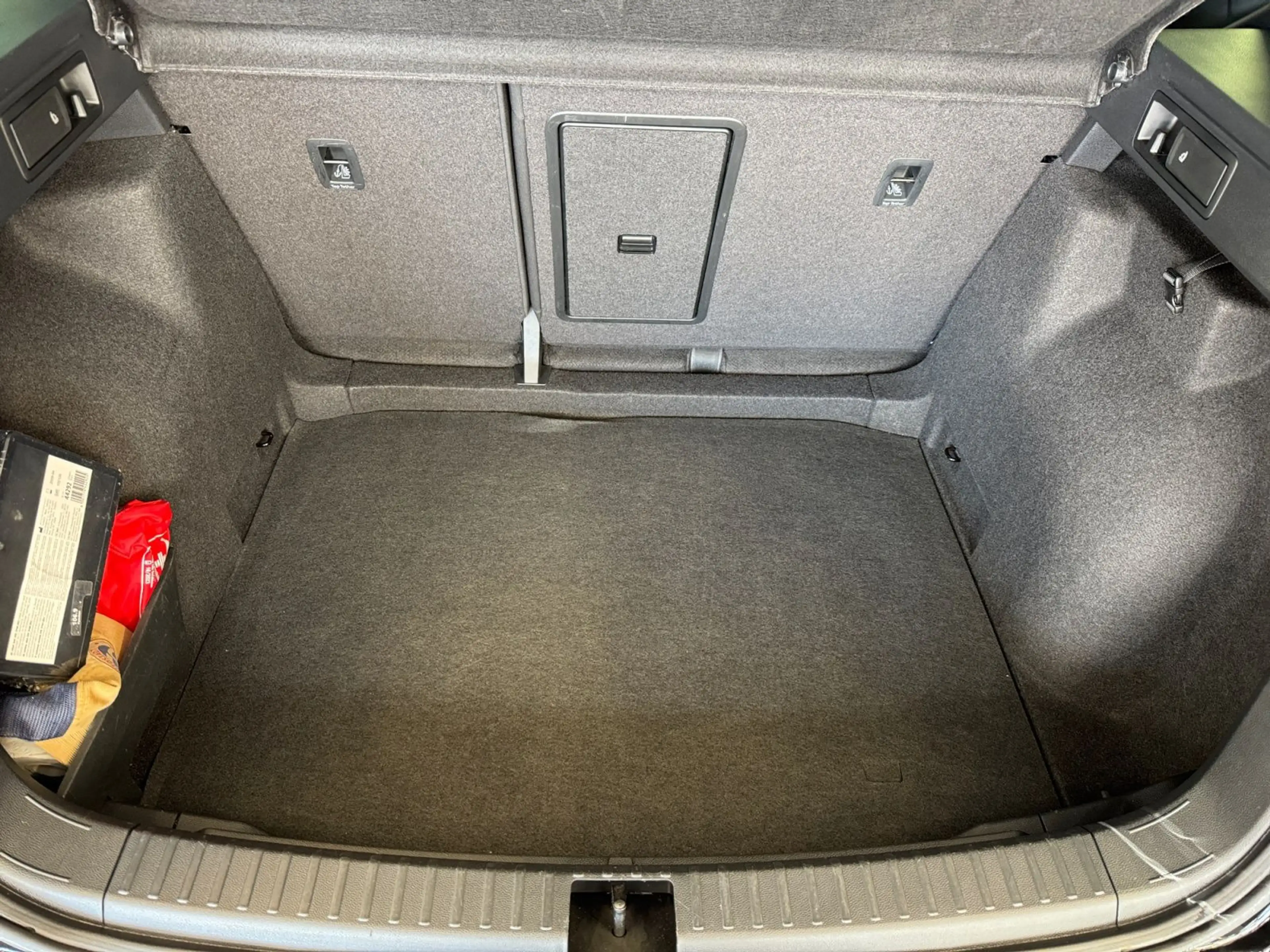 SEAT Ateca FR 1.5 TSI LED+NAV+APP+SHZ+RFK+GRA+DAB+VC — photo 14