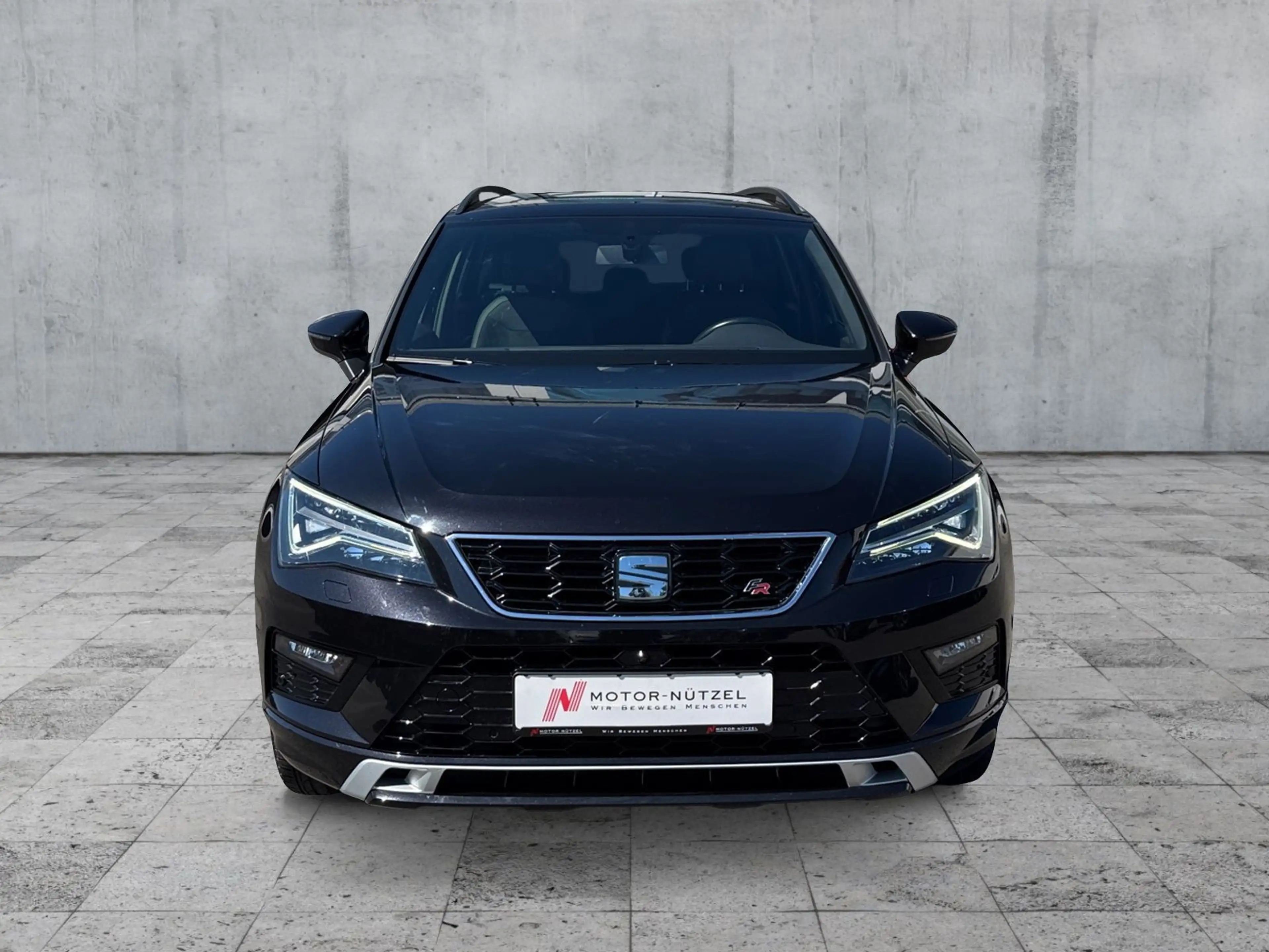 SEAT Ateca FR 1.5 TSI LED+NAV+APP+SHZ+RFK+GRA+DAB+VC — photo 3