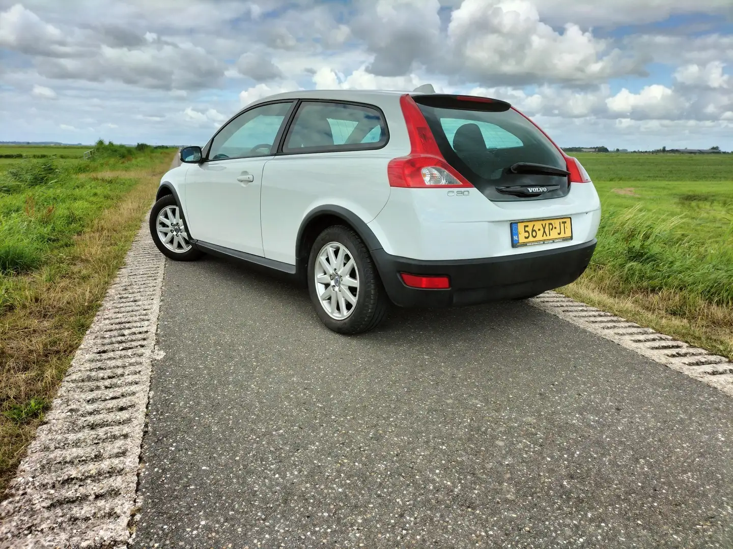 Volvo C30 1.6 Wit - 2