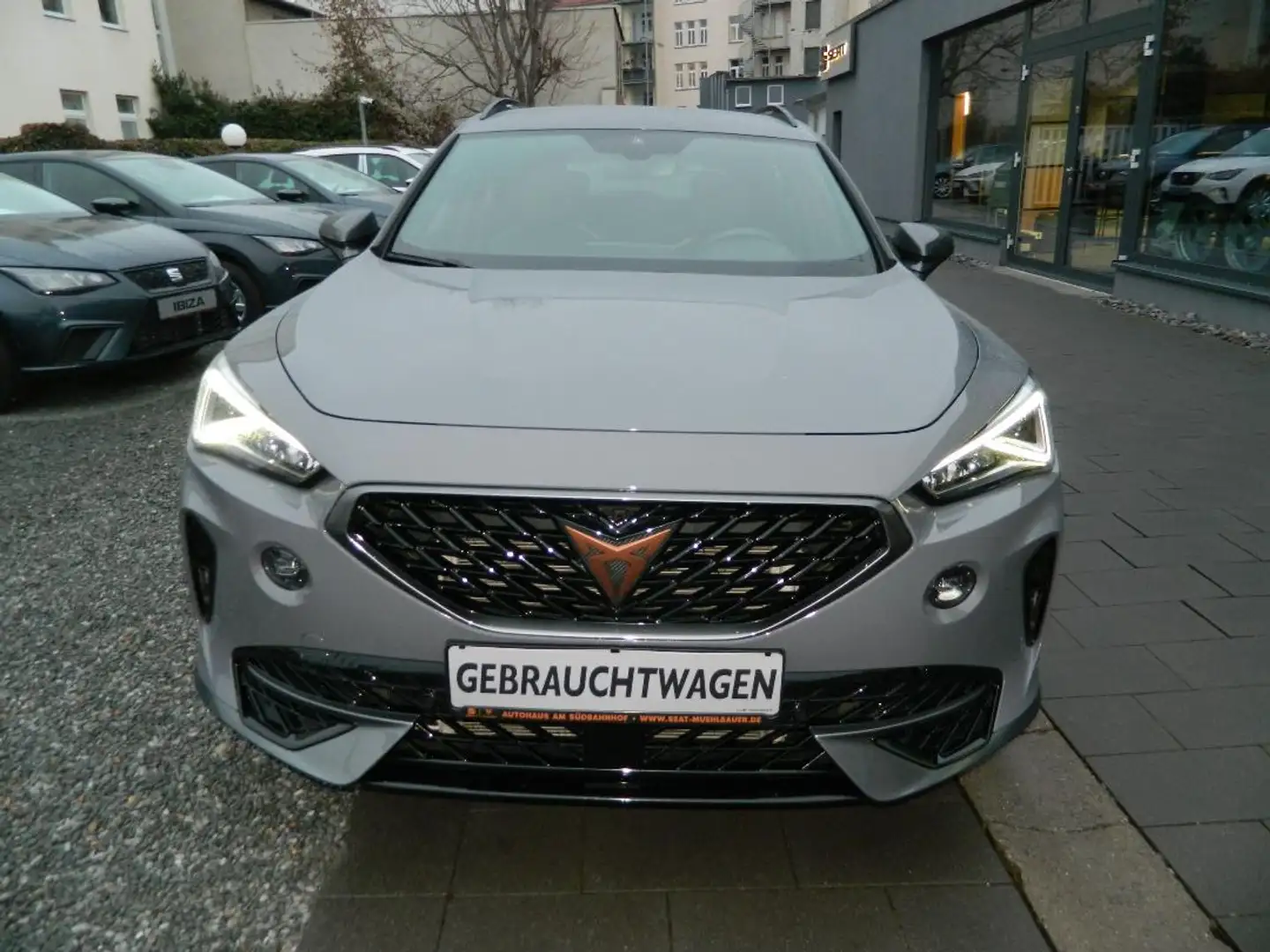 CUPRA Formentor 1.4 eHybrid DSG Kamera/Sitzheiz/Navi/Parklenkassis Grau - 2