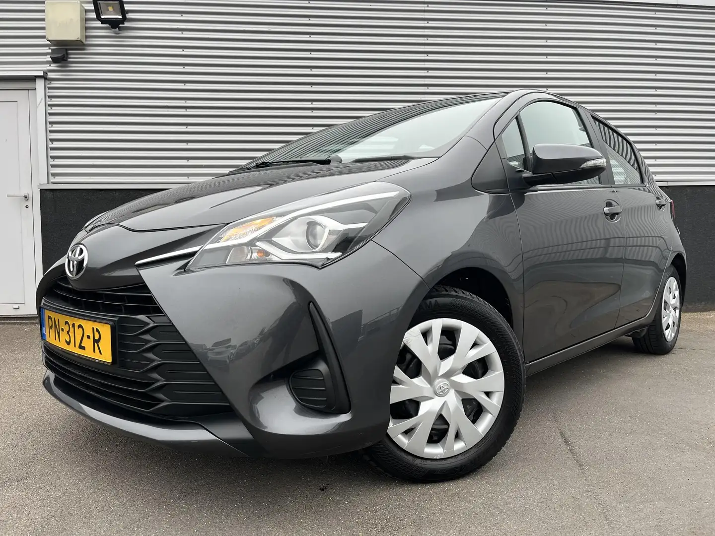 Toyota Yaris 1.5 VVT-i Aspiration Incl: Climate Control, Cruise Gri - 2