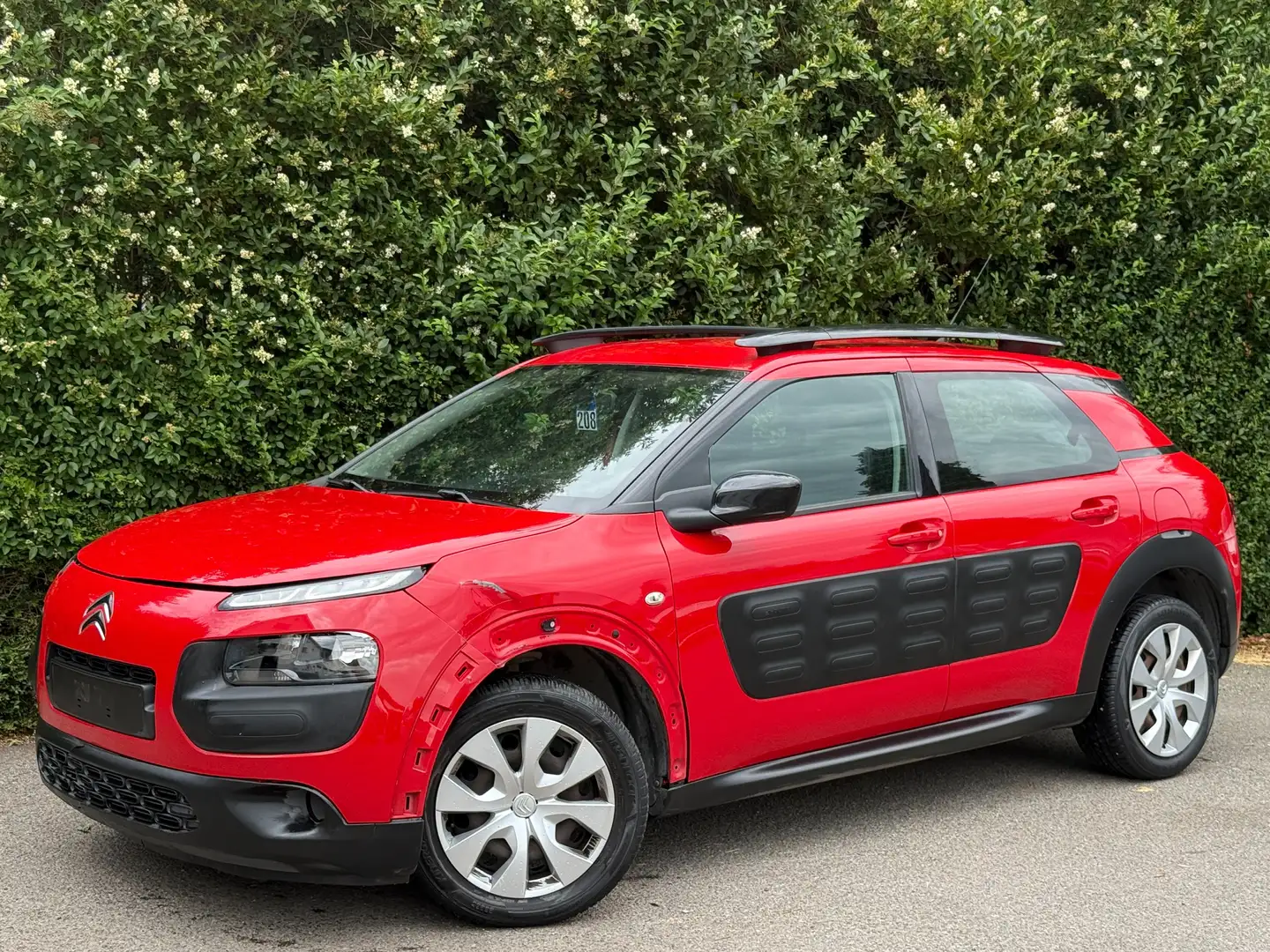 Citroen C4 Cactus 1.6 e-HDi+DEGATS VOIR PHOTOS+BOITE AUTO+AIRCO+E 5B Rood - 1