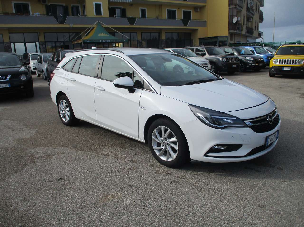 Opel Astra SPORTS TOURER 1.6 CDTI 110CV E6 DISTRIBUZIONE FATT