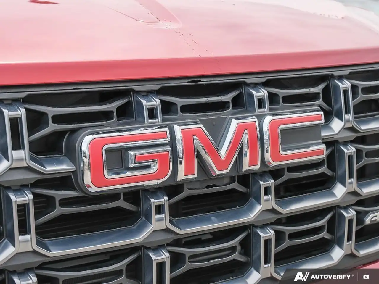 GMC Canyon снимка GMC Canyon