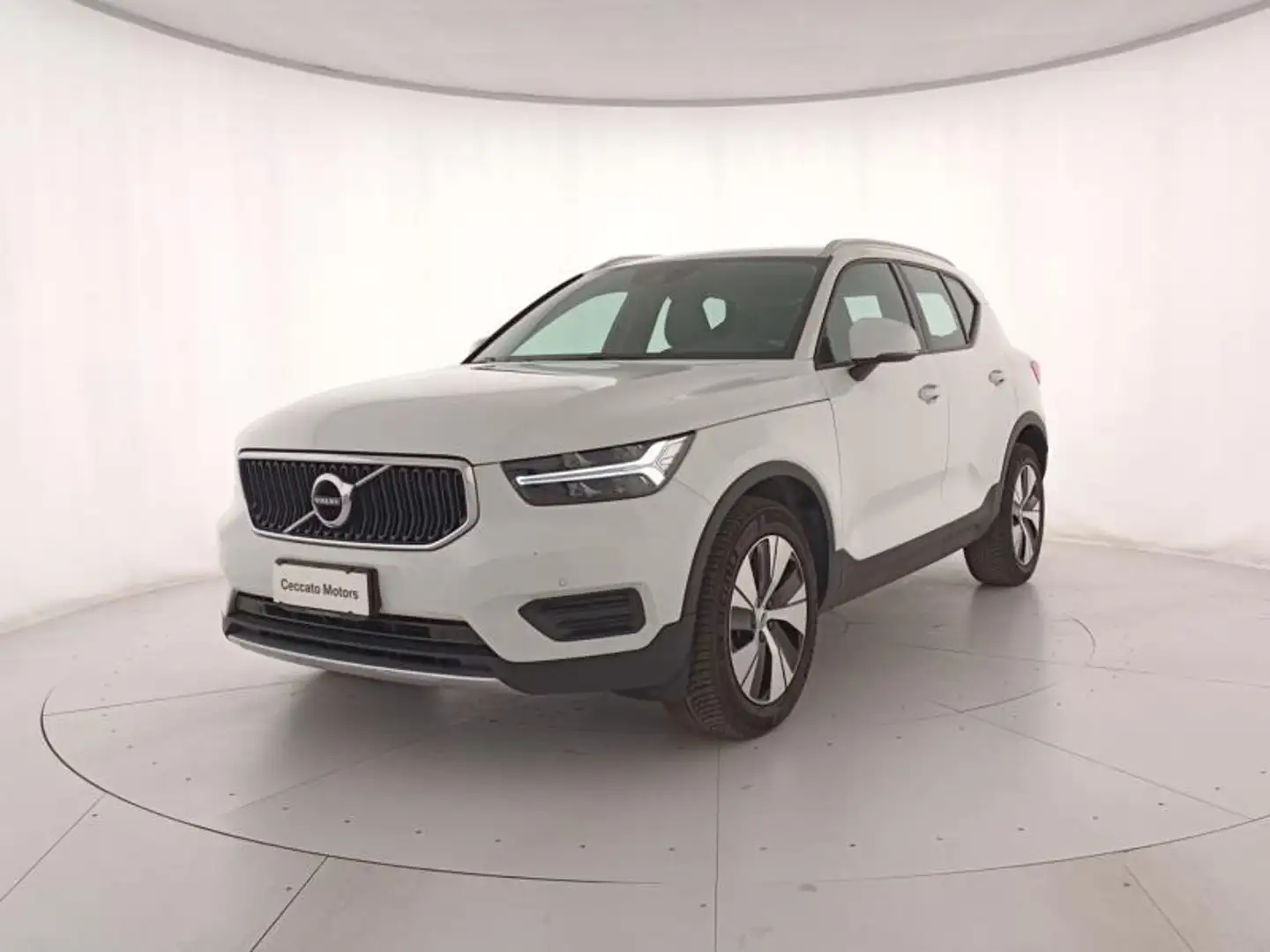 Volvo XC40 2.0 D3 Business Plus geartronic my20 Fehér - 1