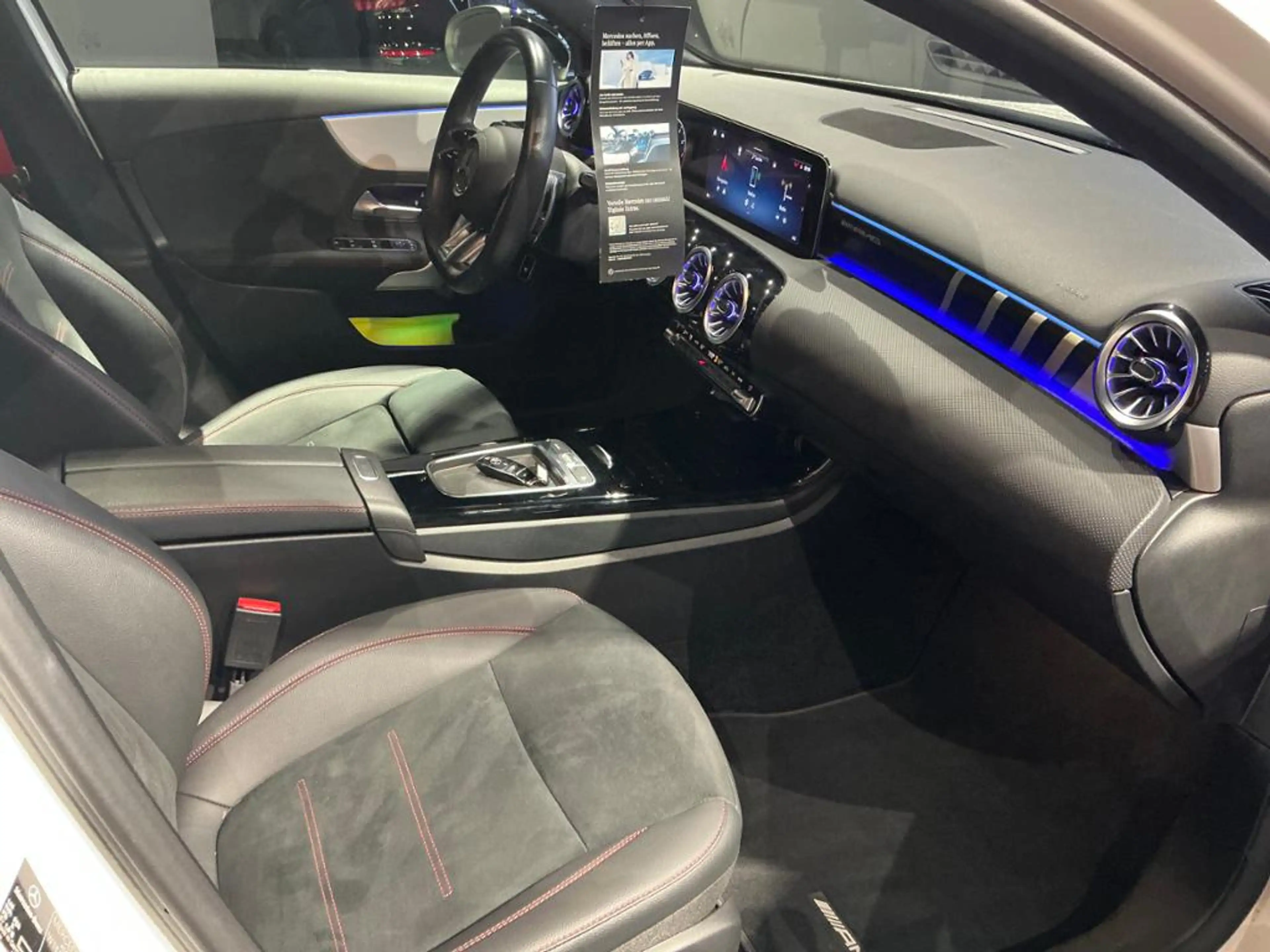 Mercedes-Benz A 35 AMG A 35 4M Limo PANO/NIGHT/LED/KAM/ — photo 5