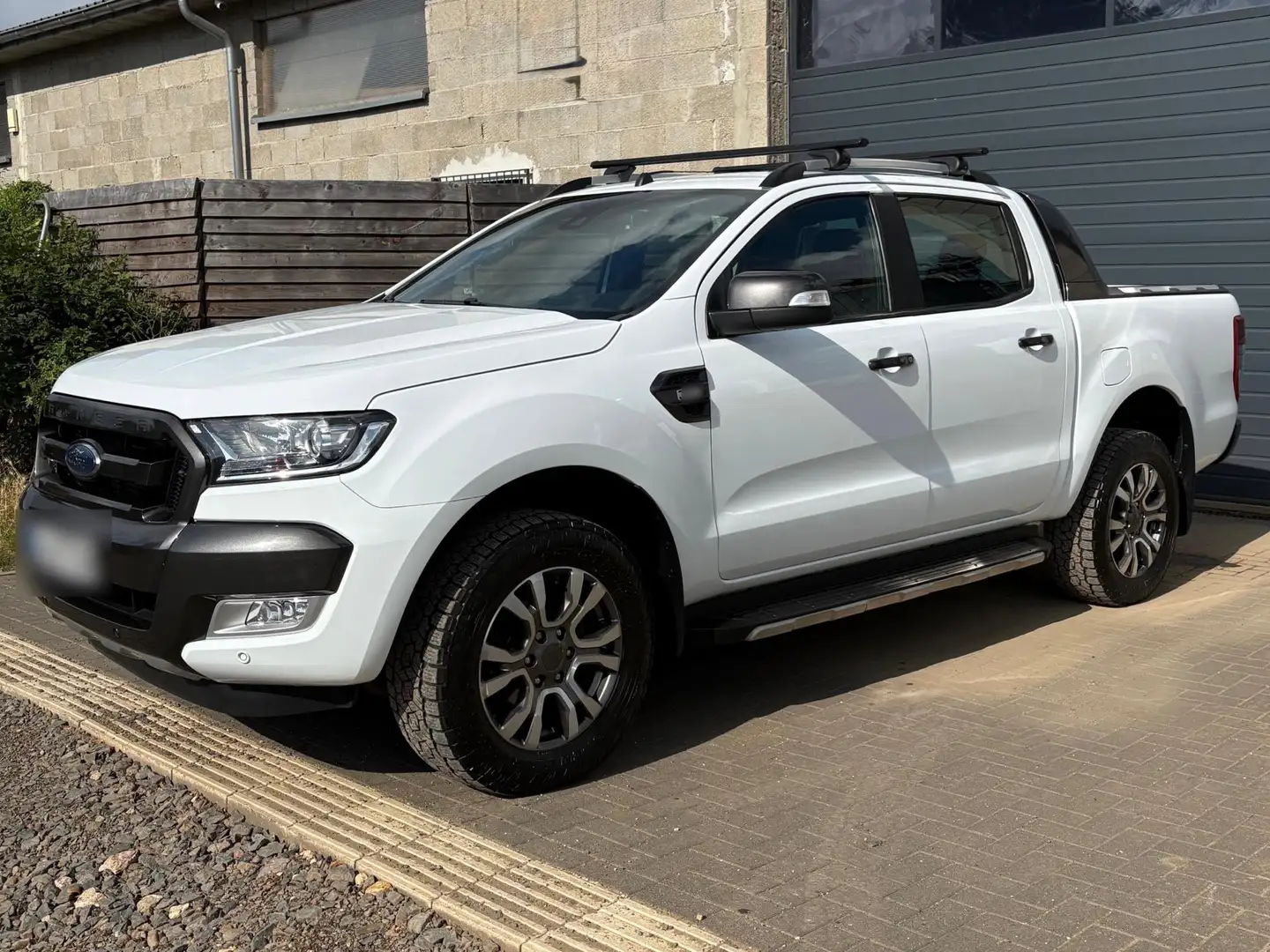 Ford Ranger Wildtrak Doppelkabine 4x4 Weiß - 2