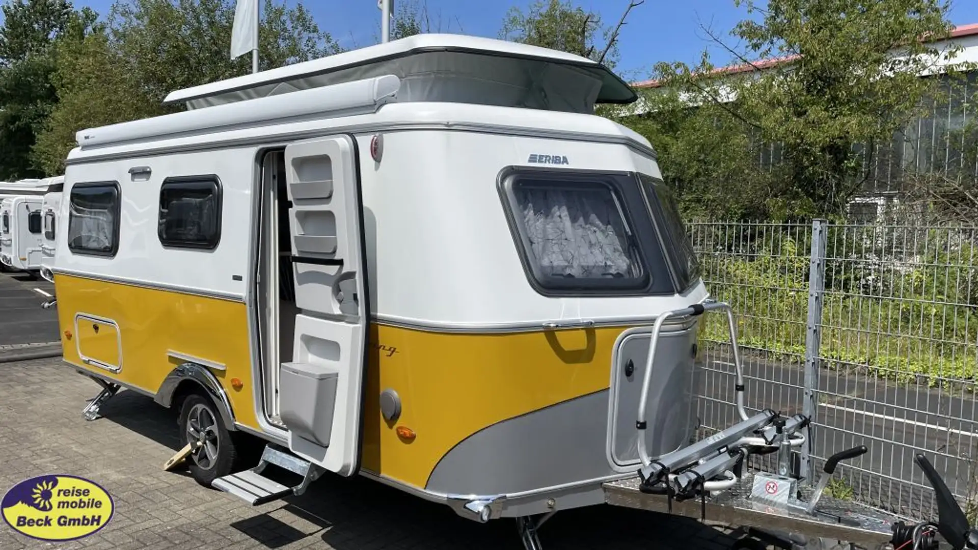 Hymer/Eriba Touring 630 Gelb - 1
