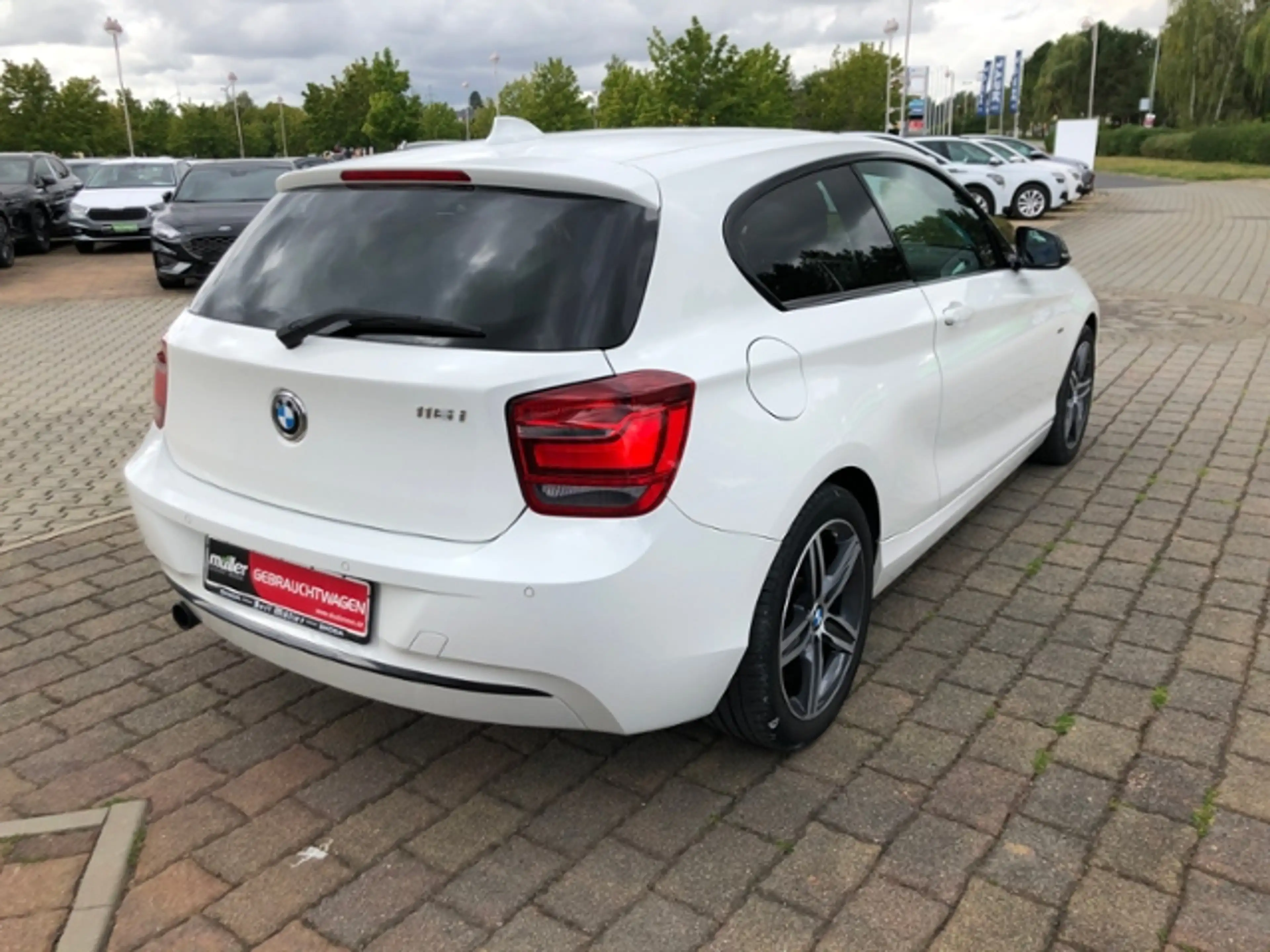 BMW 116 i BiXenon Bluetooth SHZ PDC — photo 5