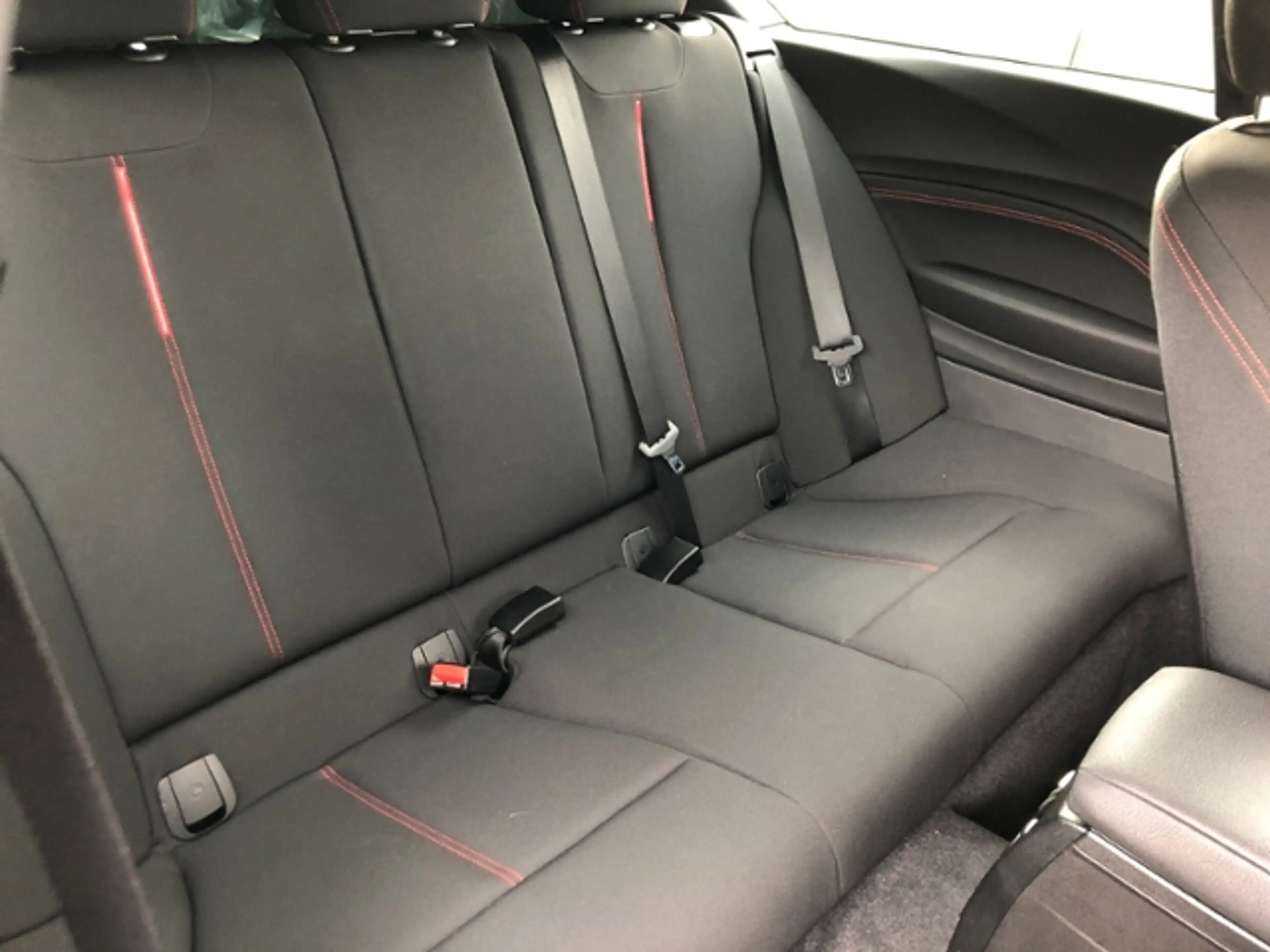 BMW 116 i BiXenon Bluetooth SHZ PDC — photo 8