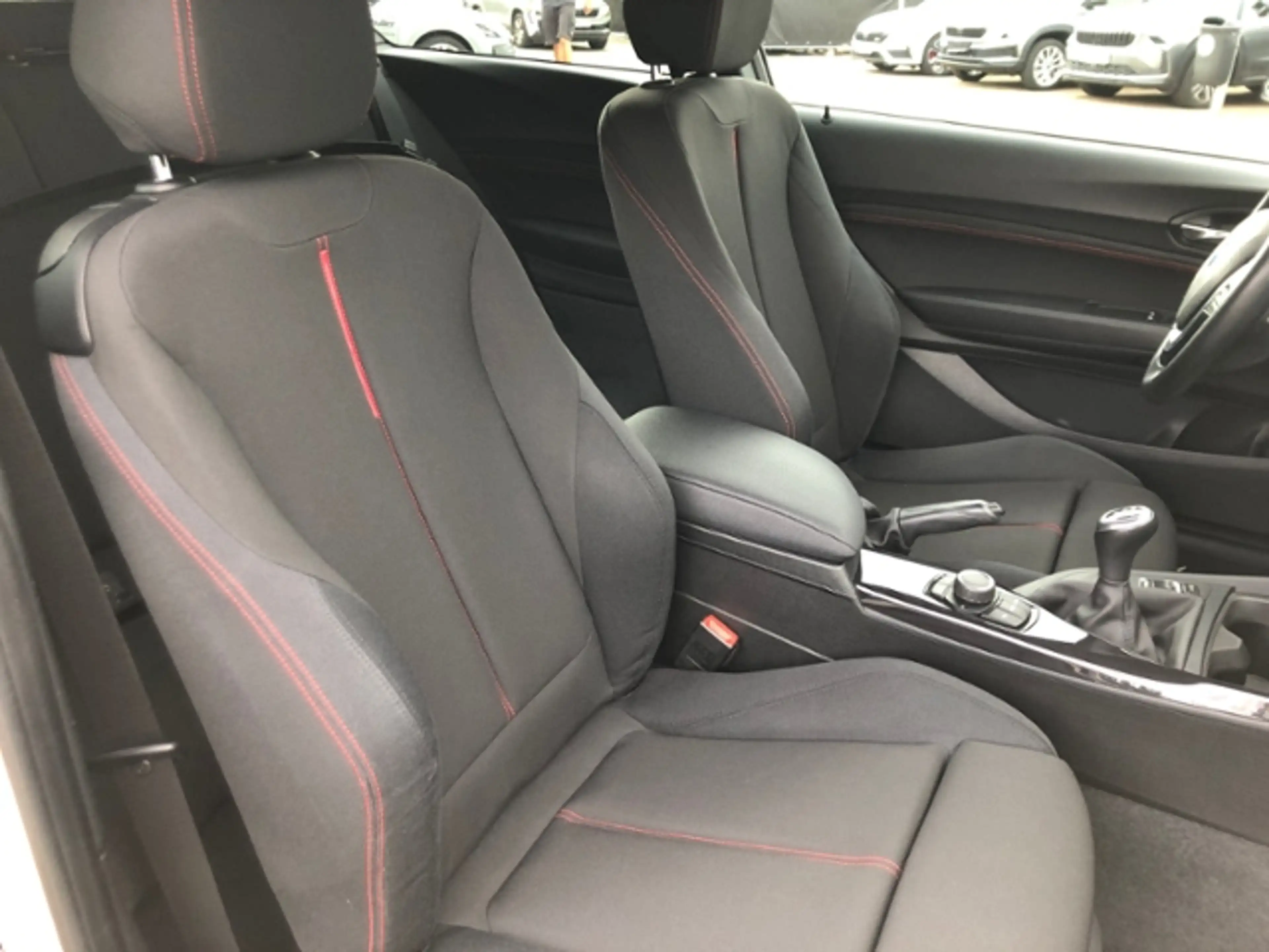 BMW 116 i BiXenon Bluetooth SHZ PDC — photo 7